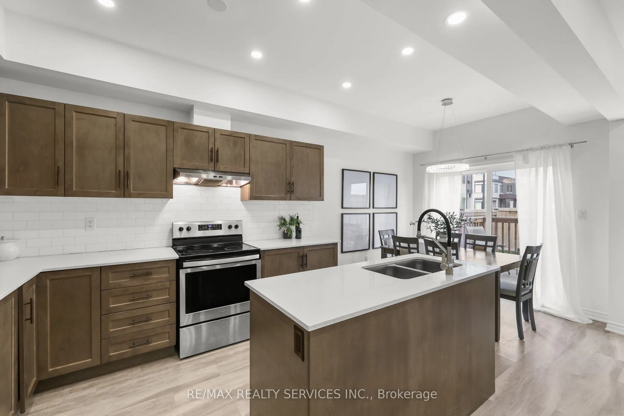 324 Equestrian Way, #13