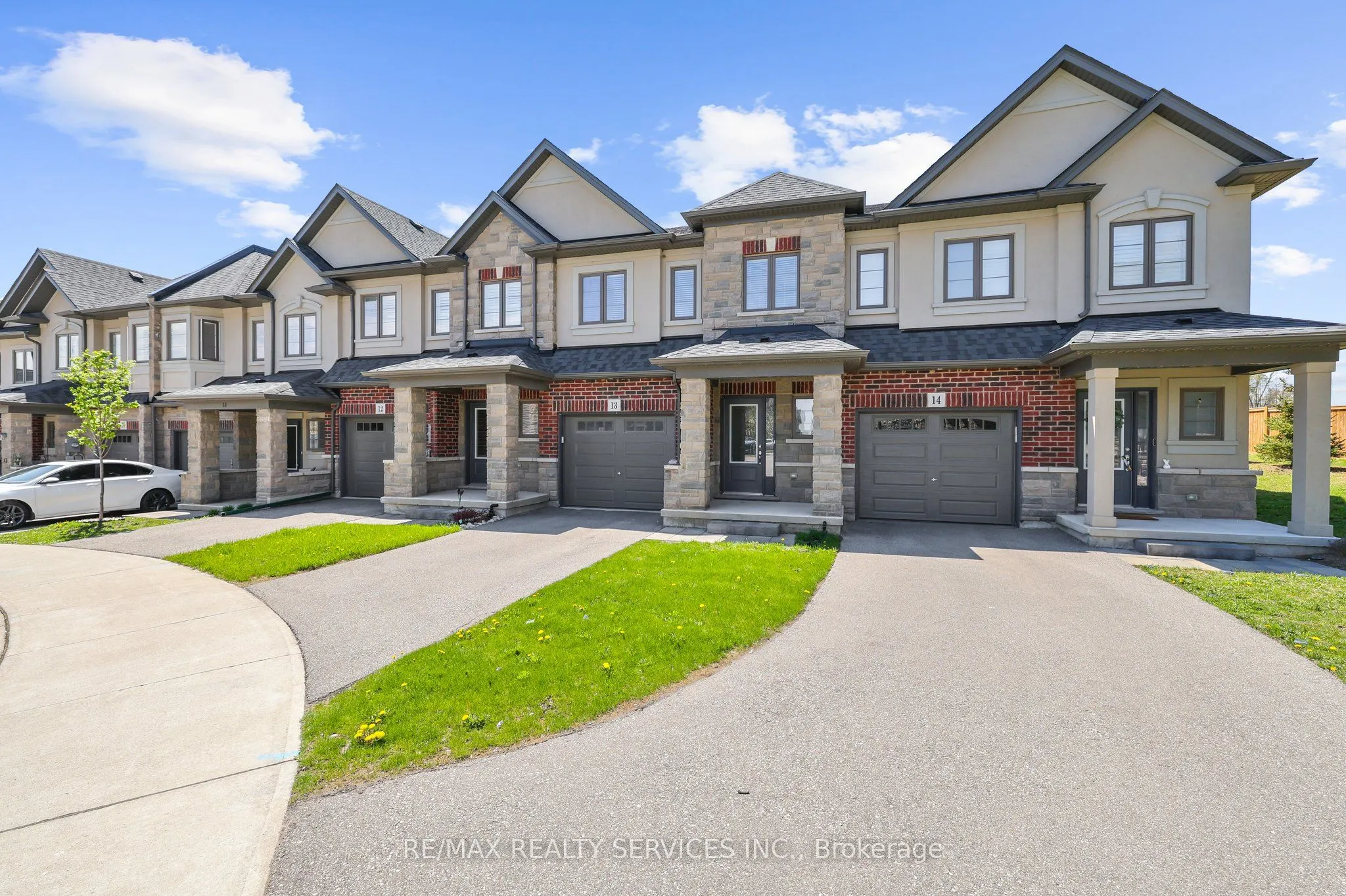 324 Equestrian Way, #13