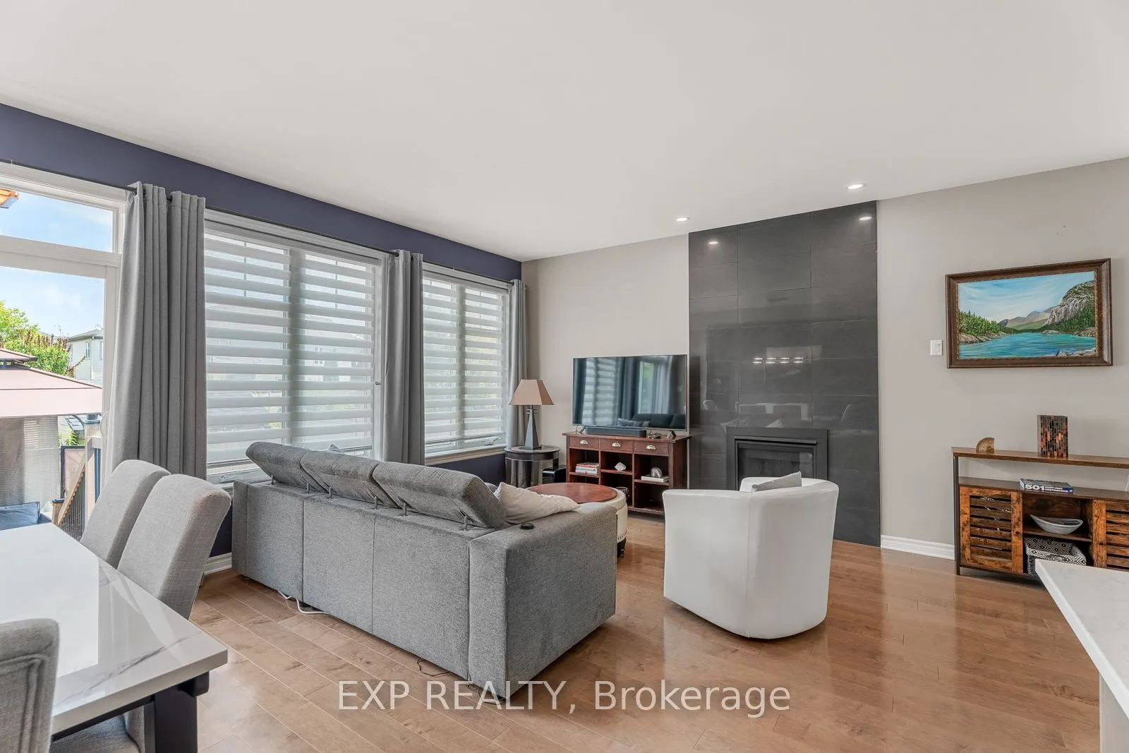 394 WARMSTONE Drive