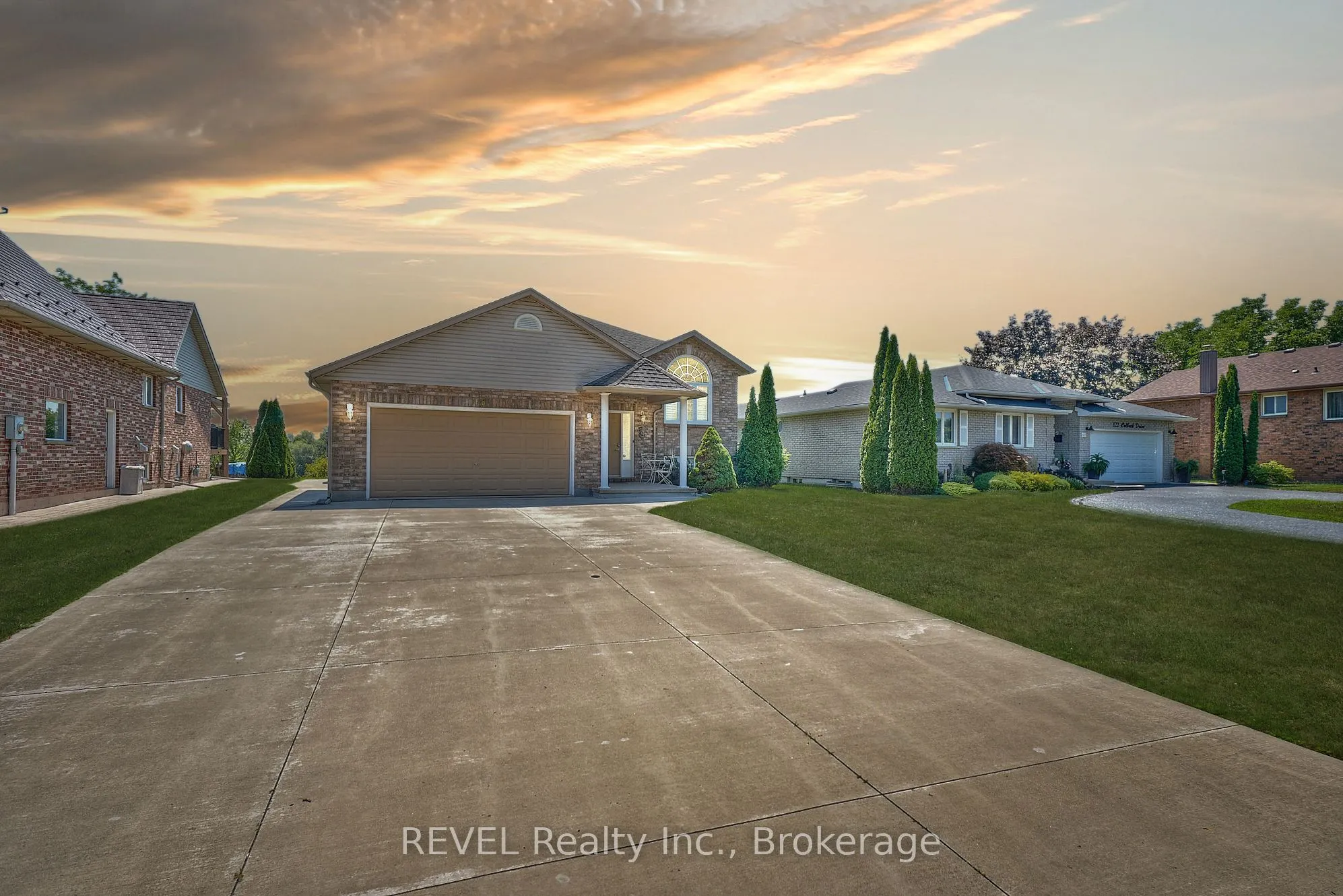 118 COLBECK Drive