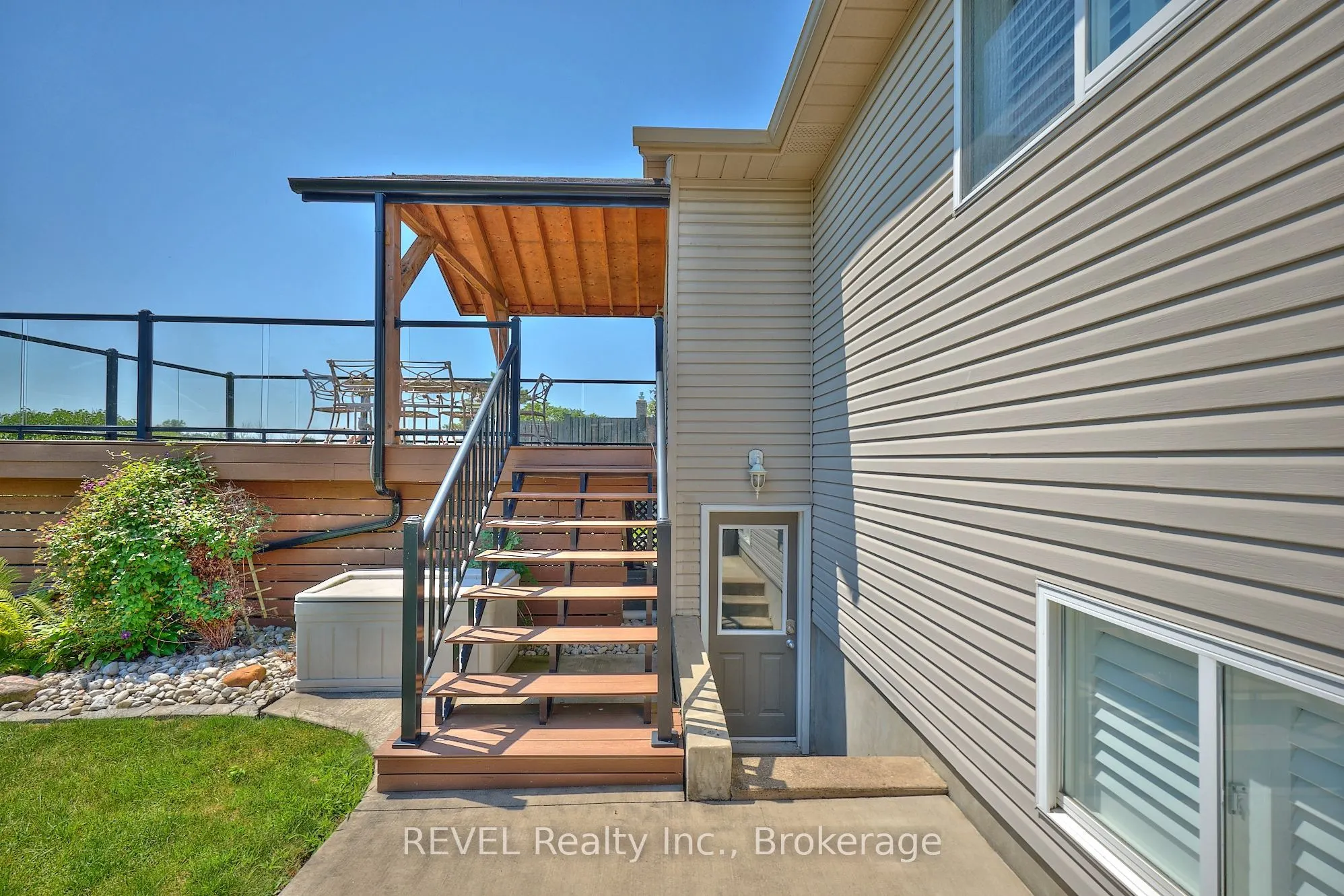 118 COLBECK Drive
