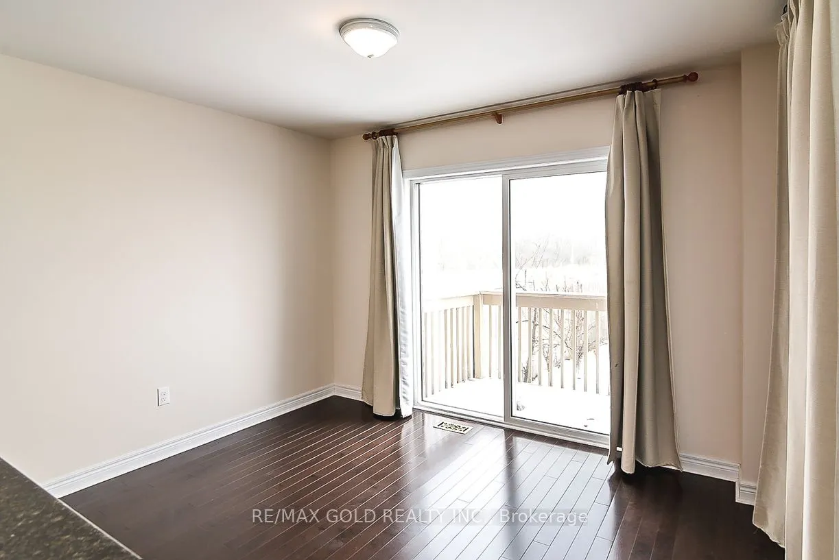 6 Keith Crescent