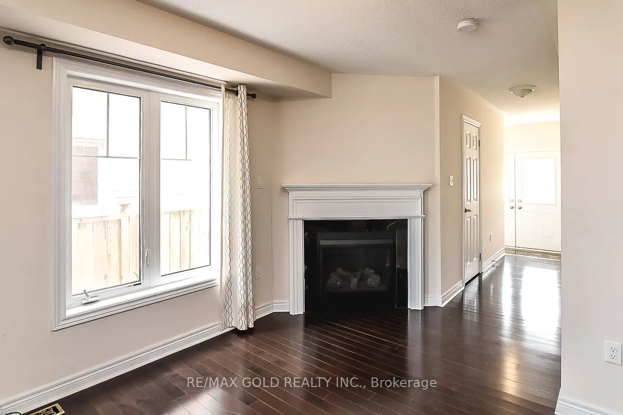 6 Keith Crescent