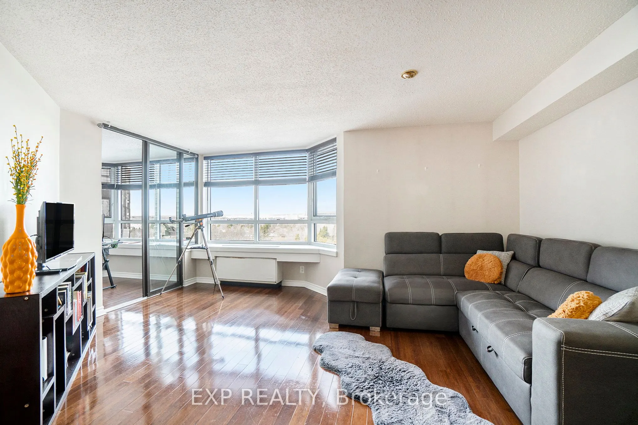 80 Sandcastle Drive, #1013