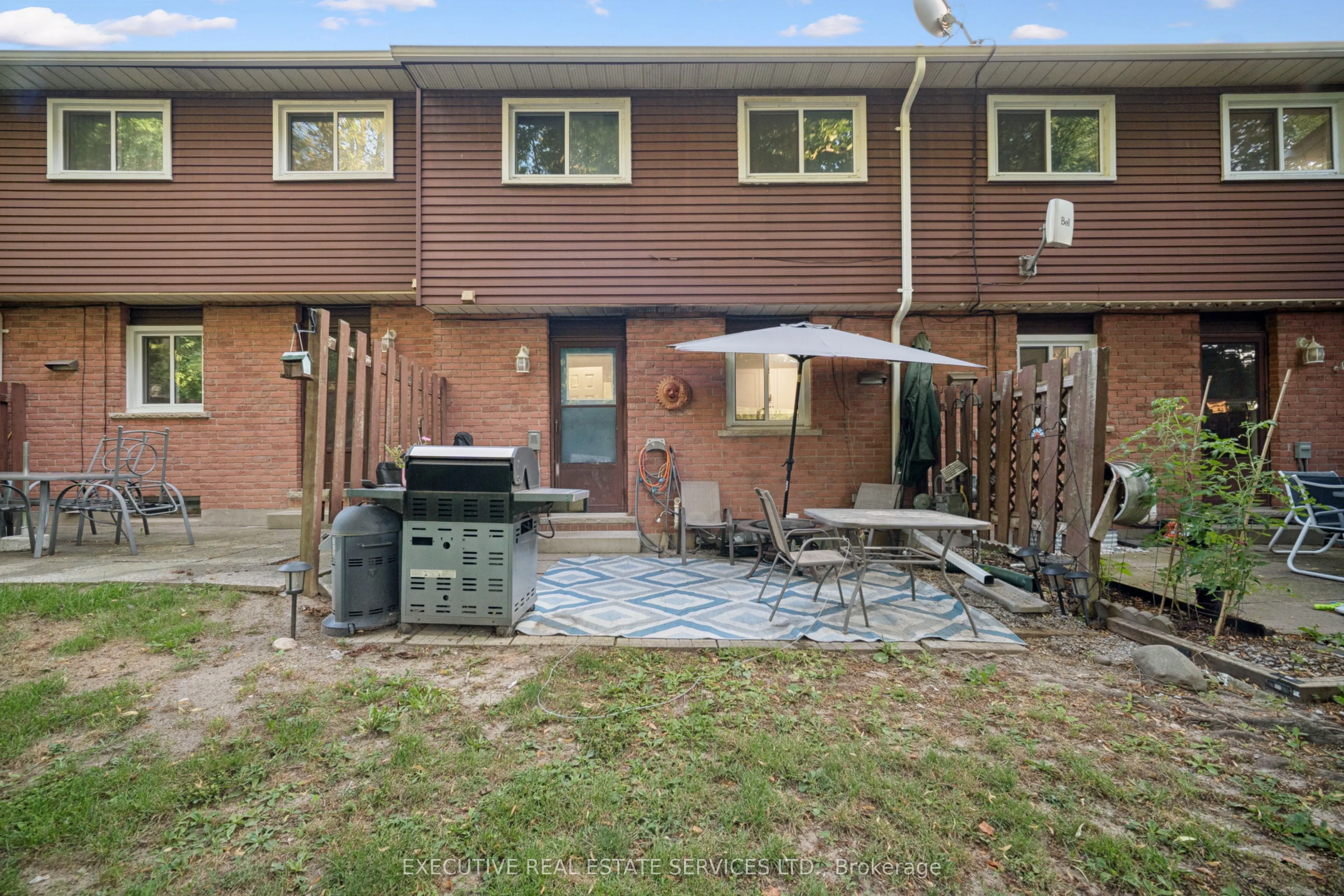 100 Bluevale Street N, #22
