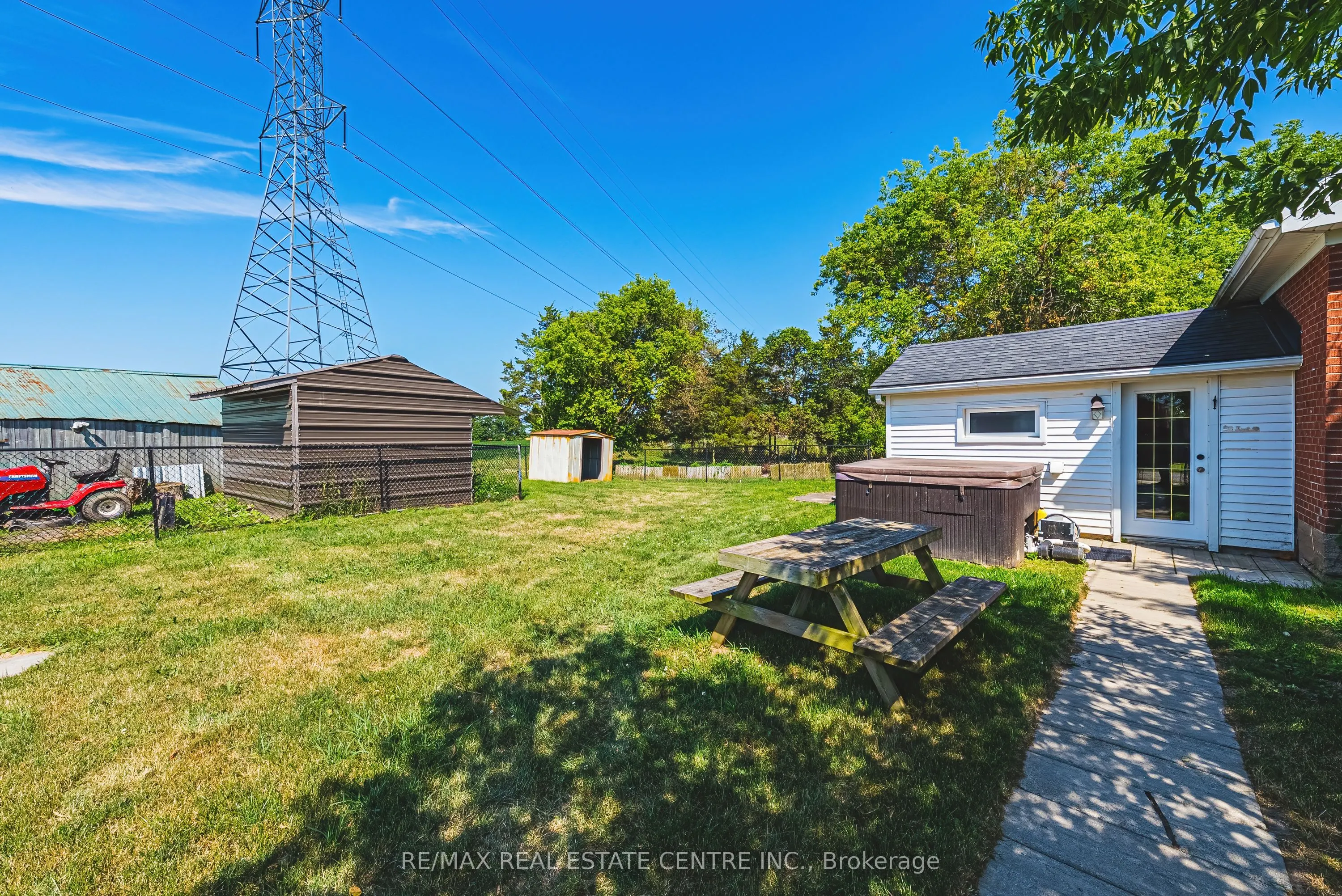 7721 Concession 5 Road