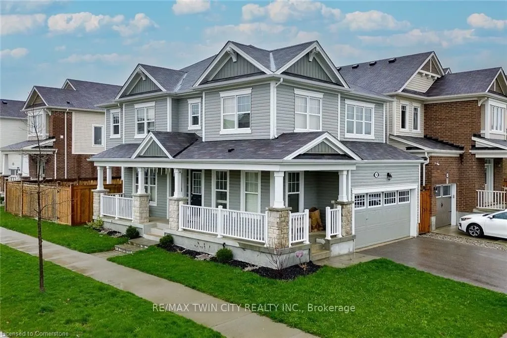 18 Blue Oak Street