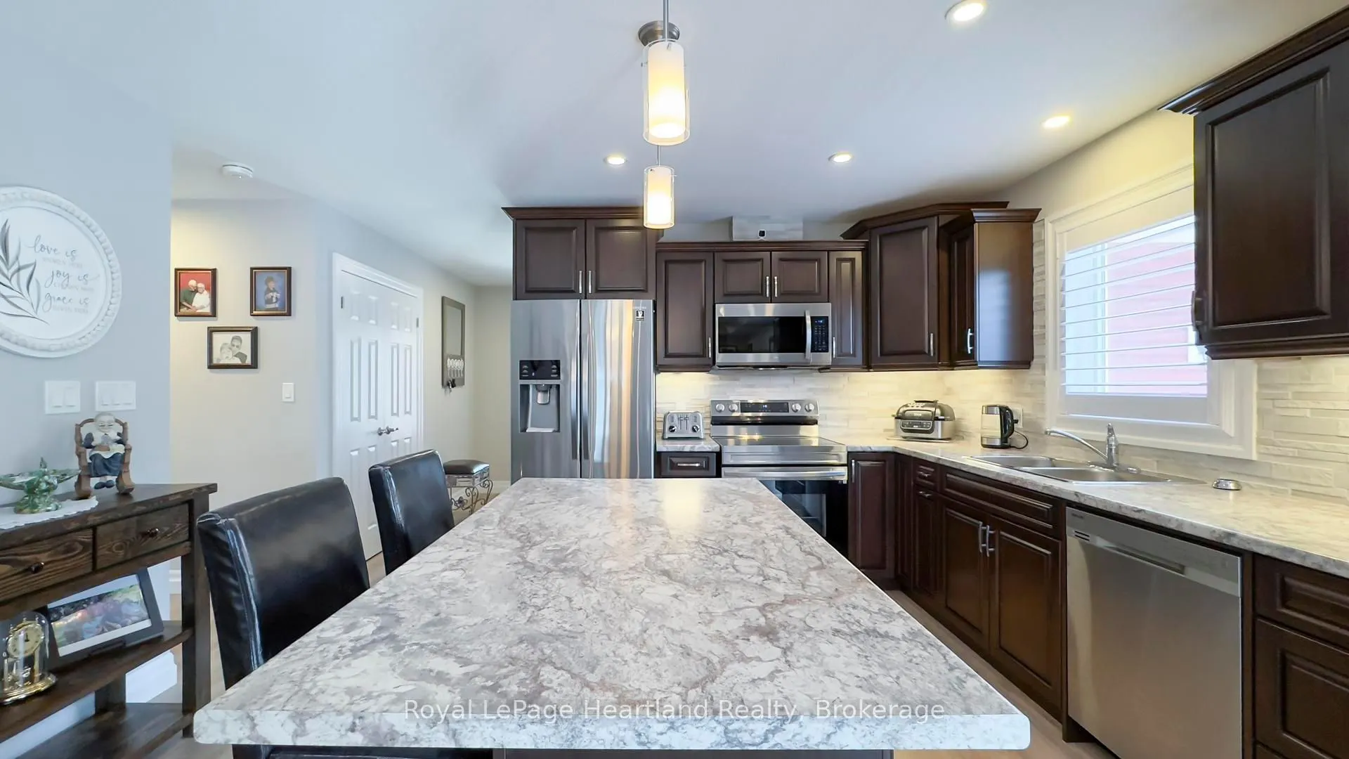 85 Huron Heights Drive