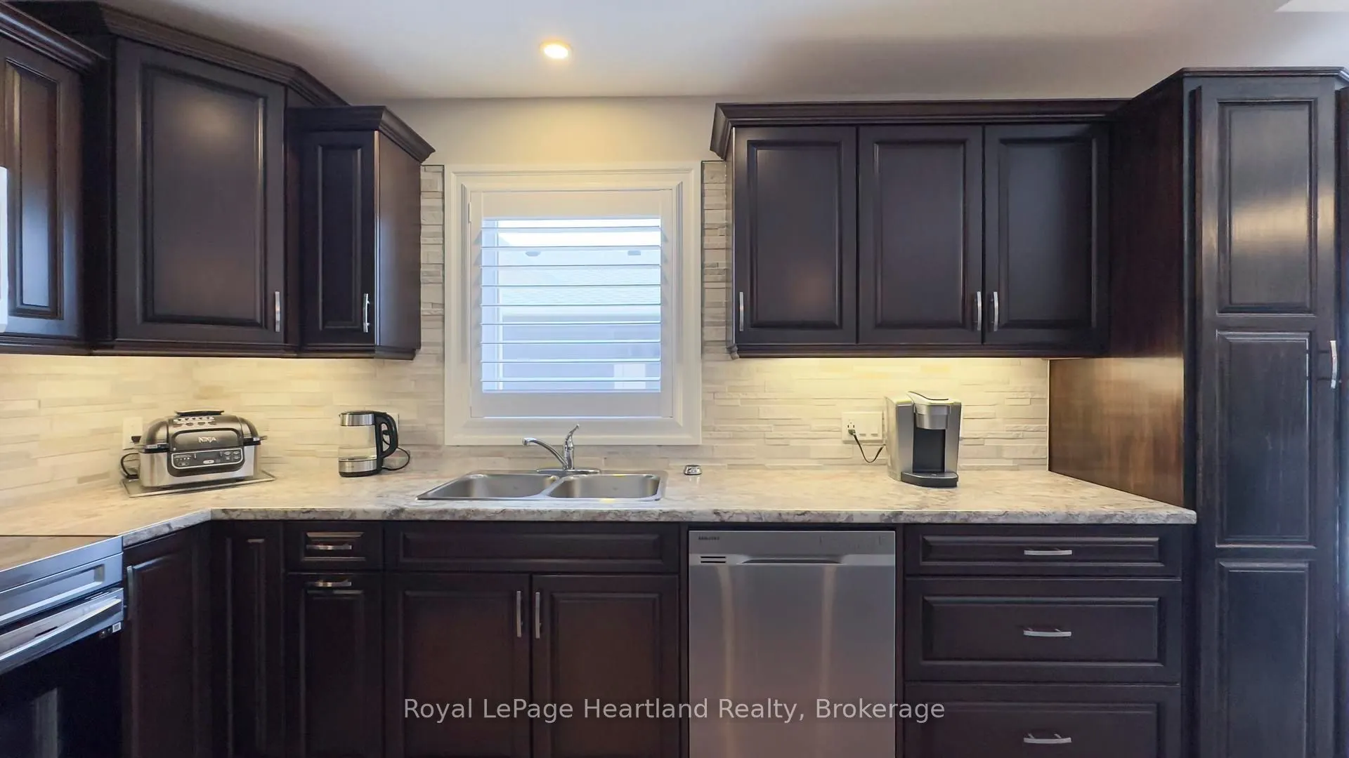85 Huron Heights Drive