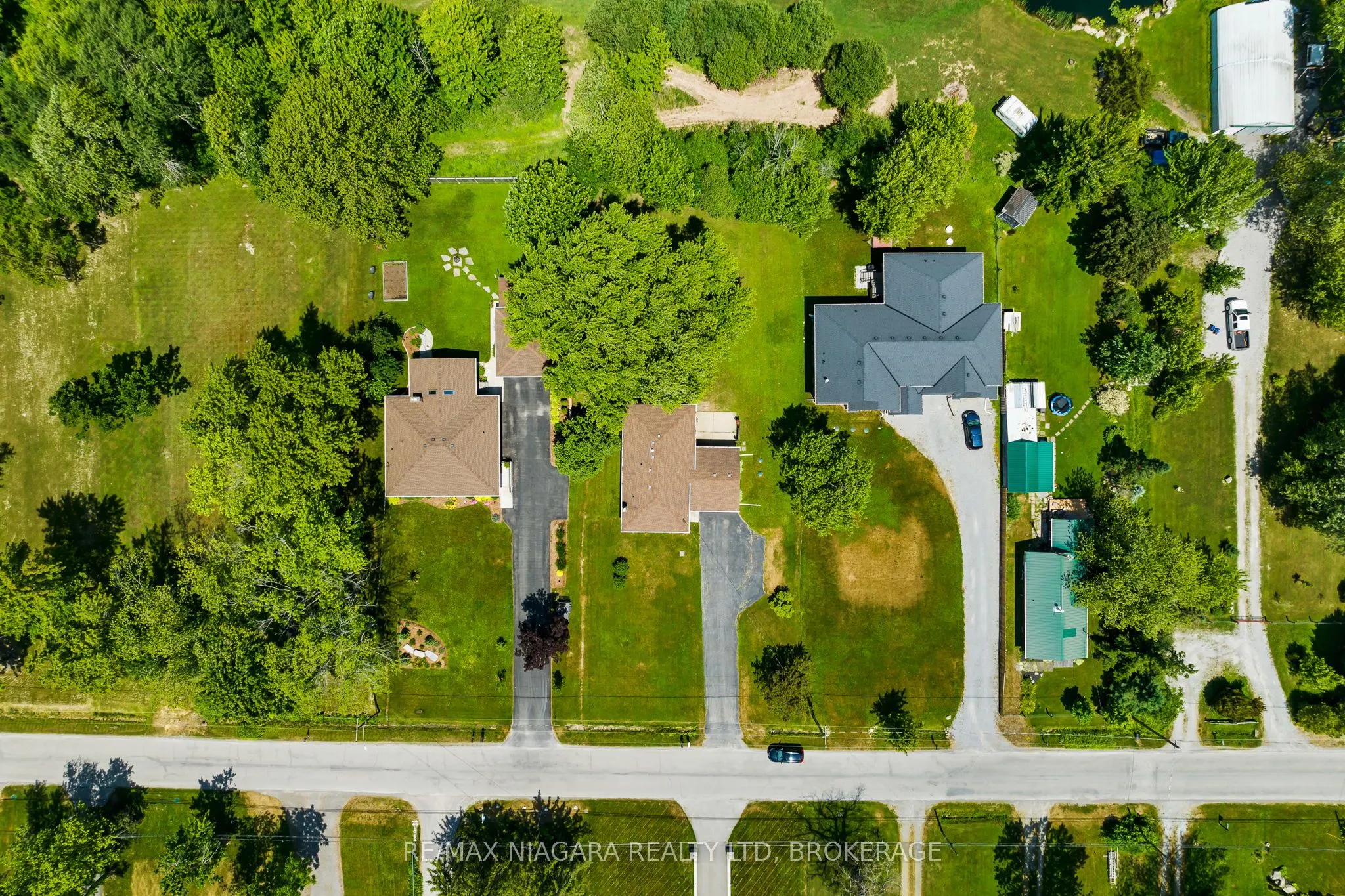 10960 Lakeshore Road