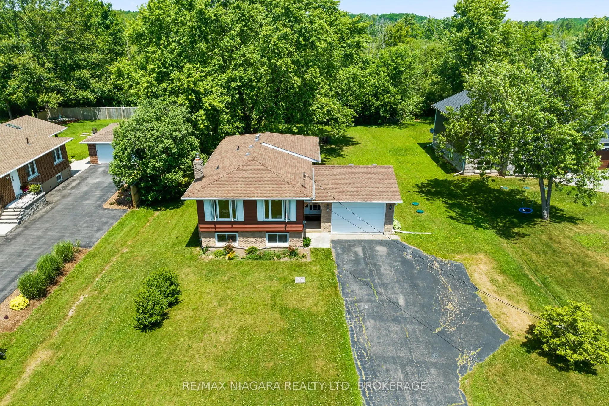 10960 Lakeshore Road