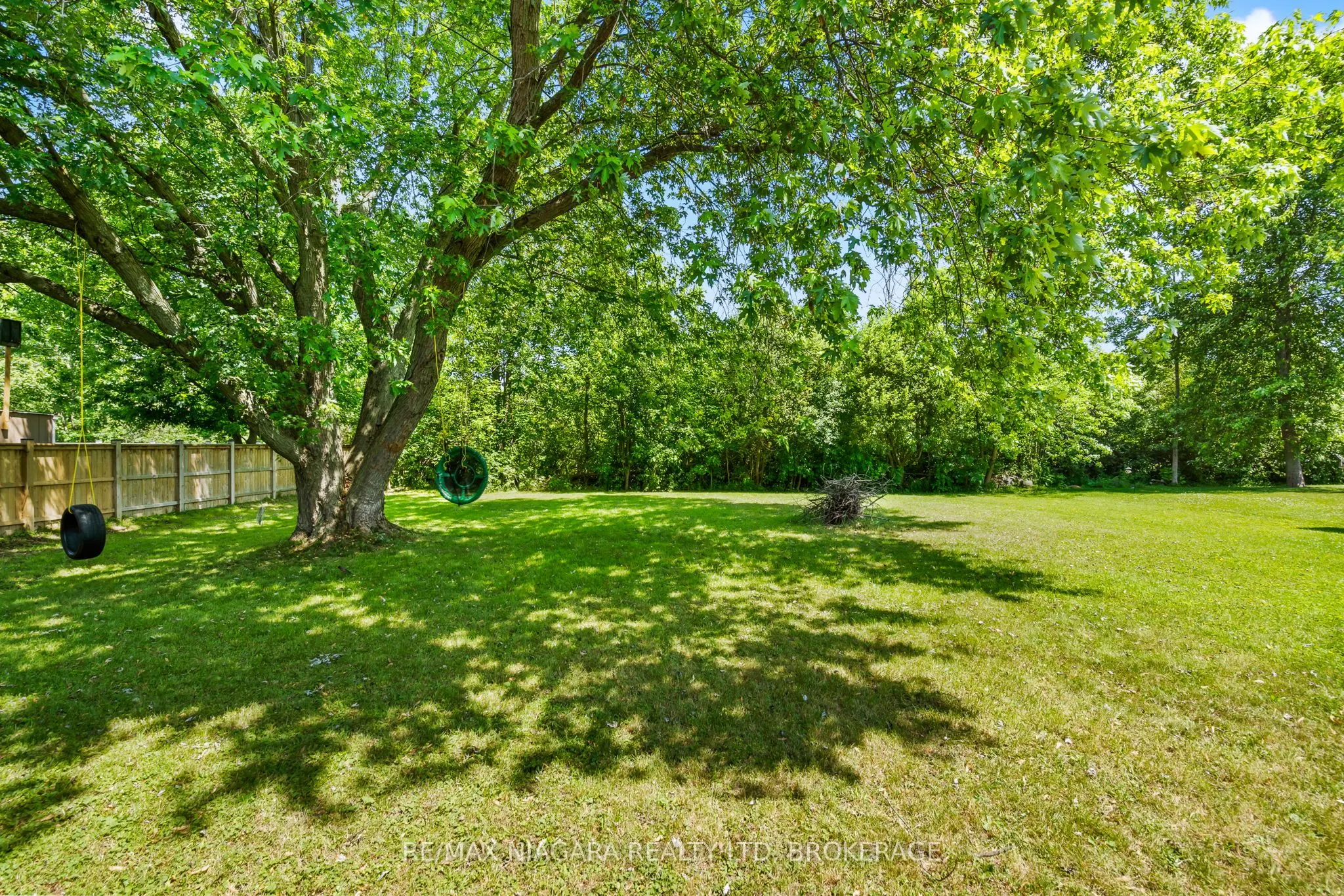10960 Lakeshore Road