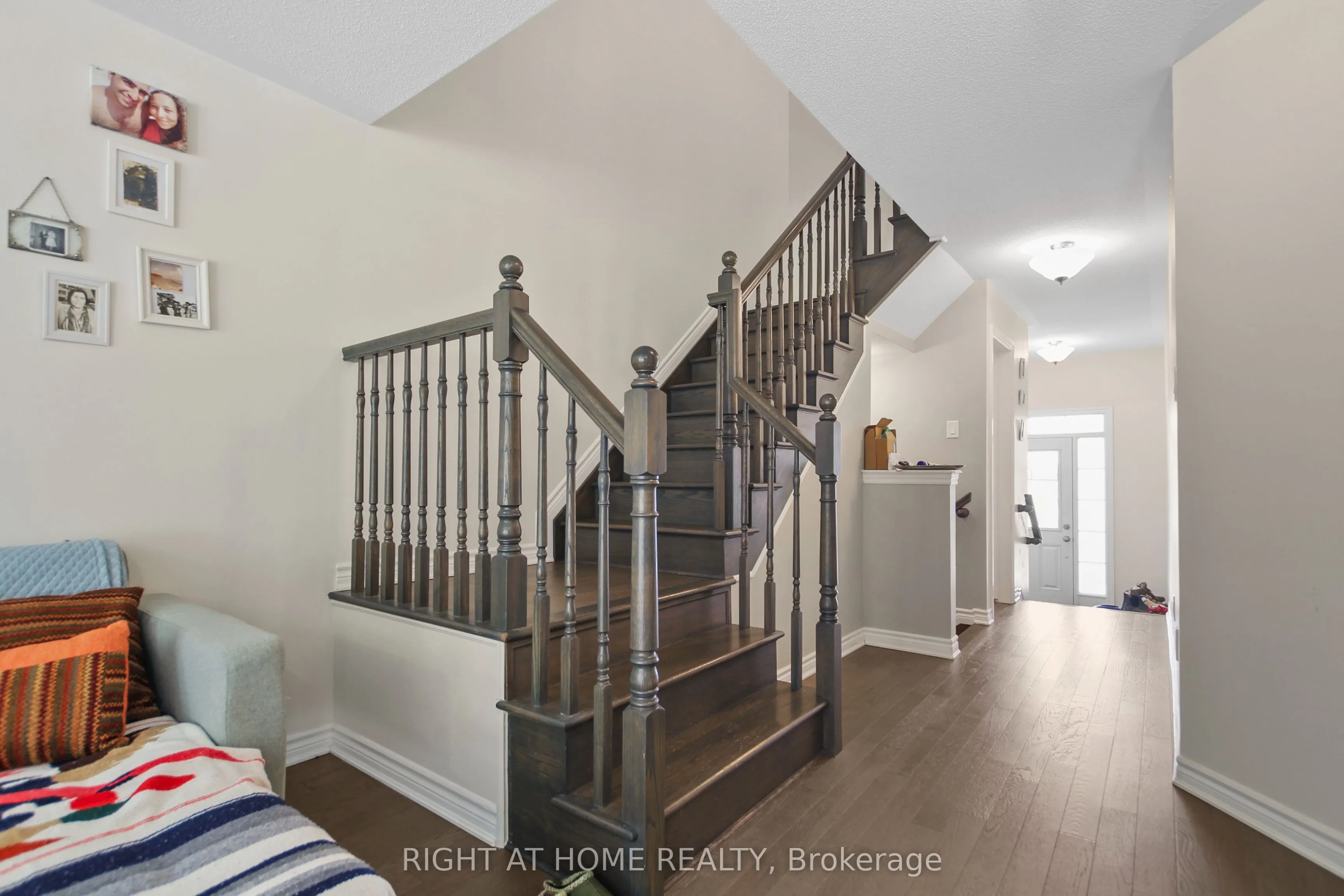 209 HARTSMERE Drive