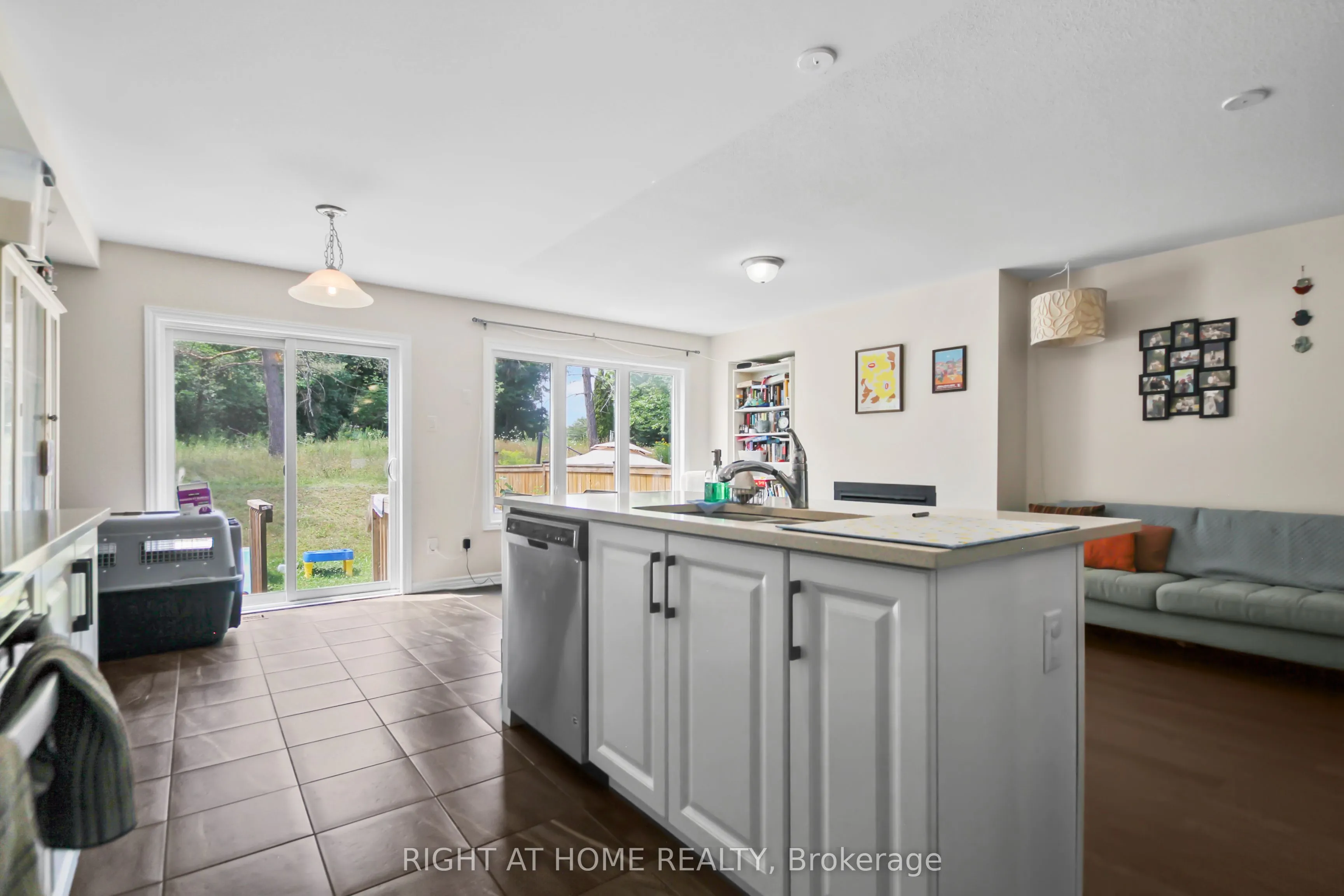 209 HARTSMERE Drive