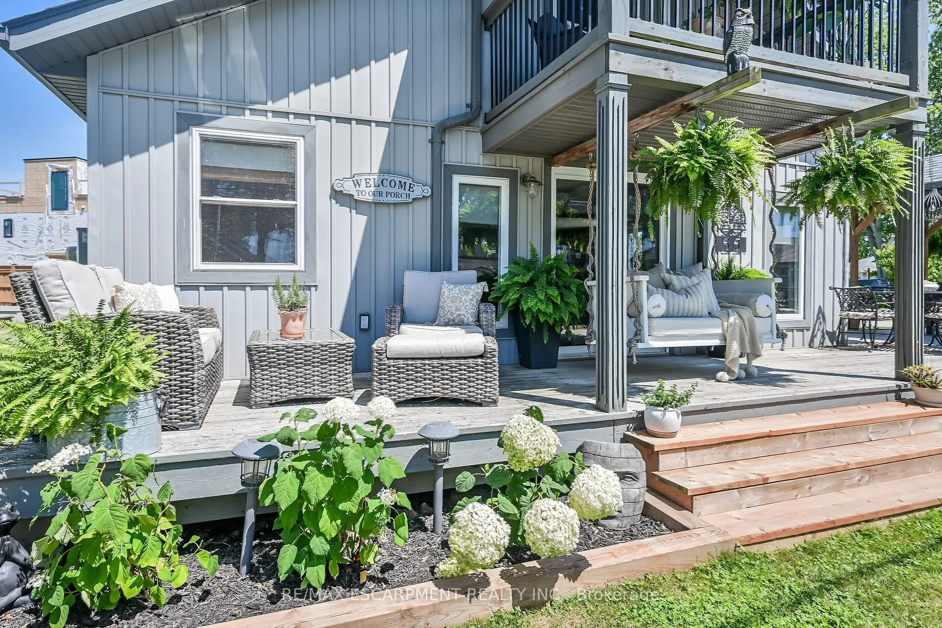 55 LAKESIDE Drive