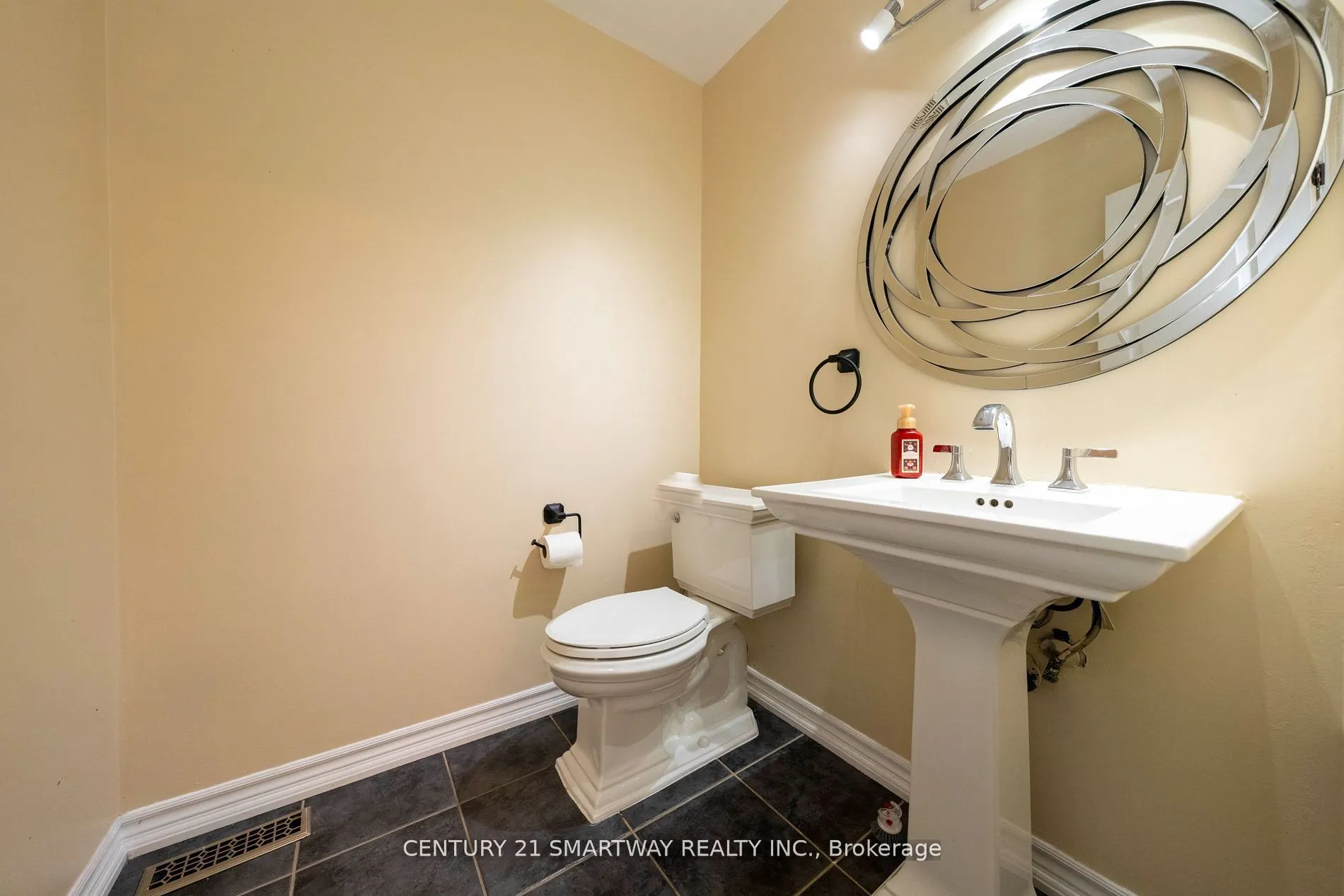 184 Montreal Circle