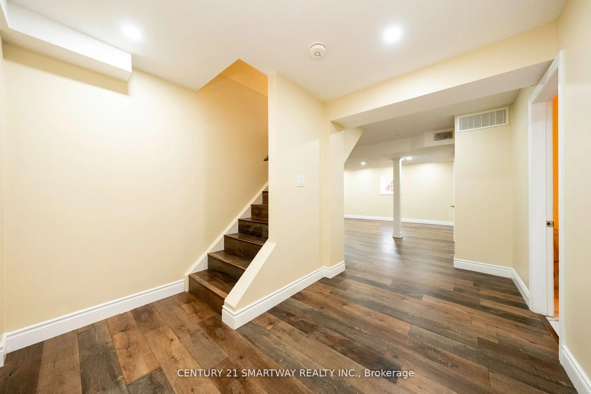 184 Montreal Circle