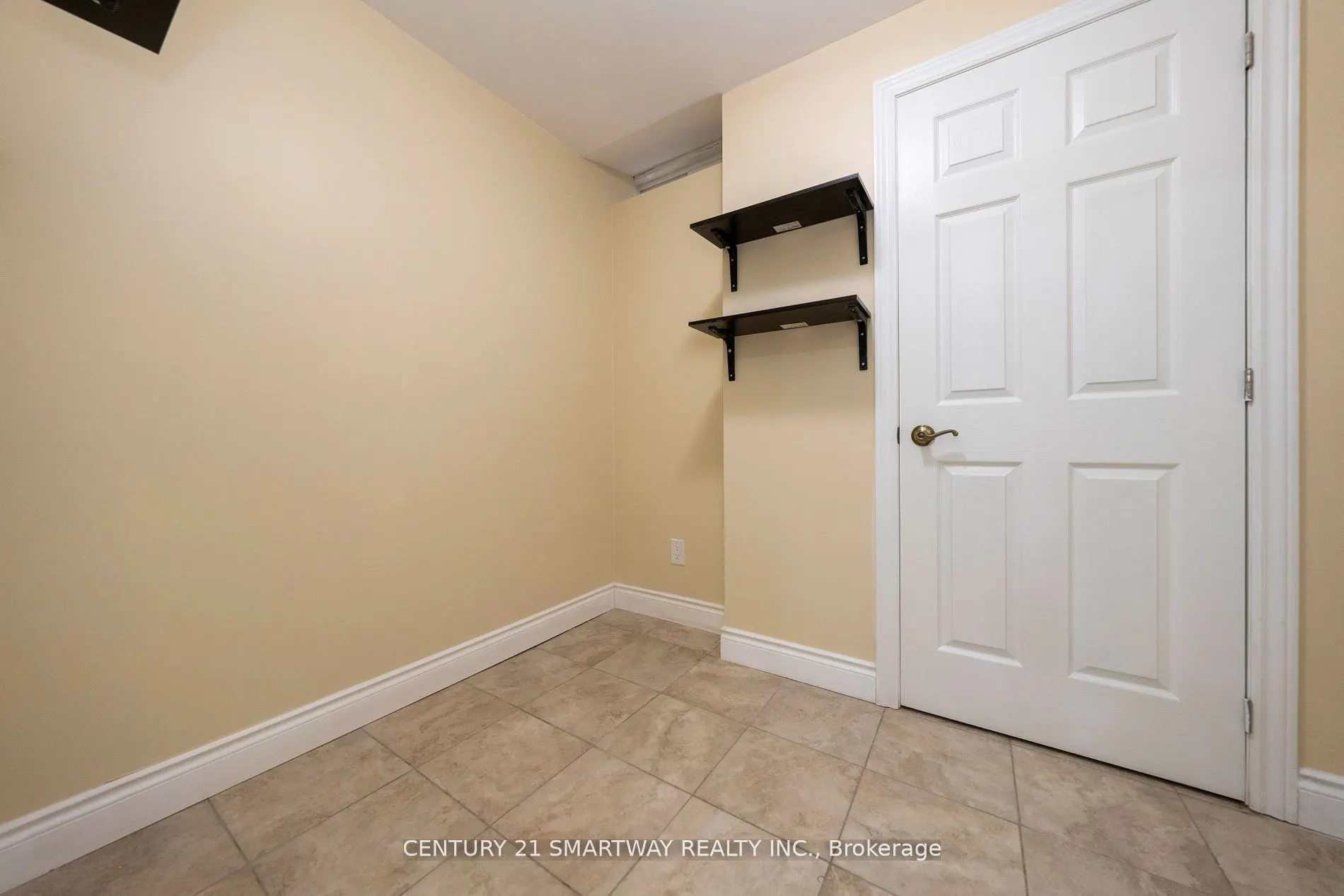184 Montreal Circle