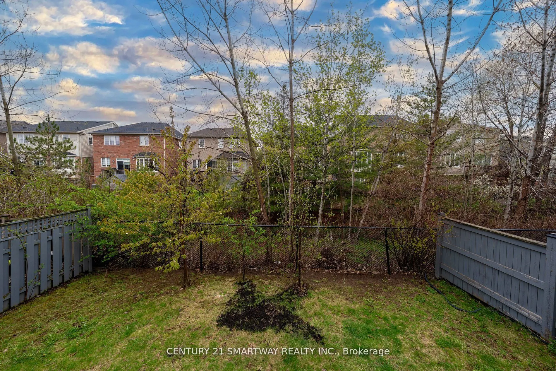 184 Montreal Circle