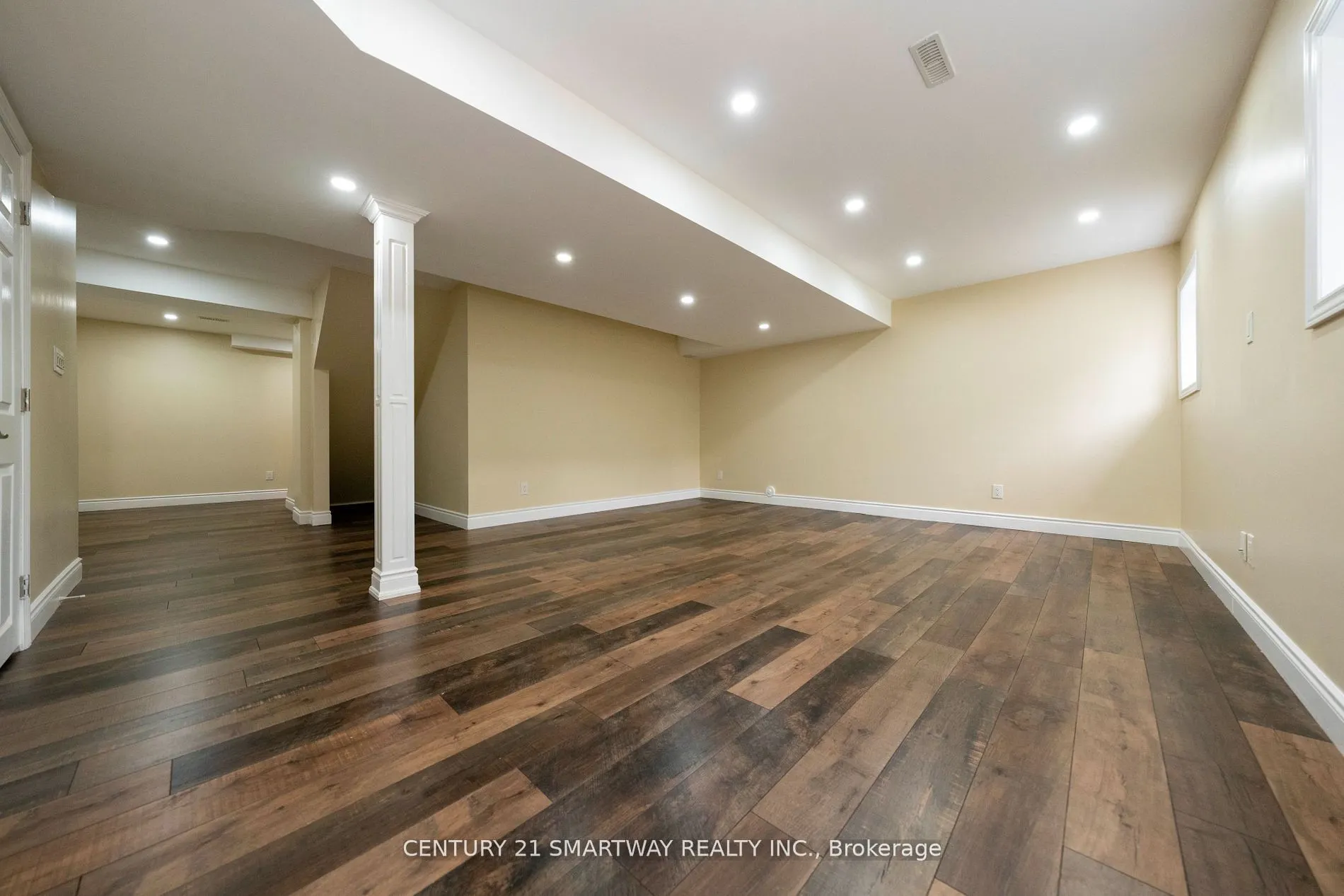 184 Montreal Circle