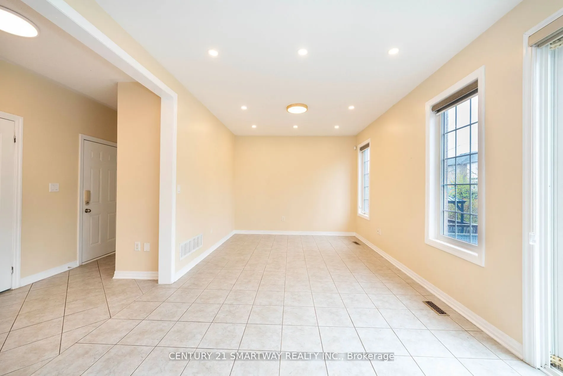 184 Montreal Circle