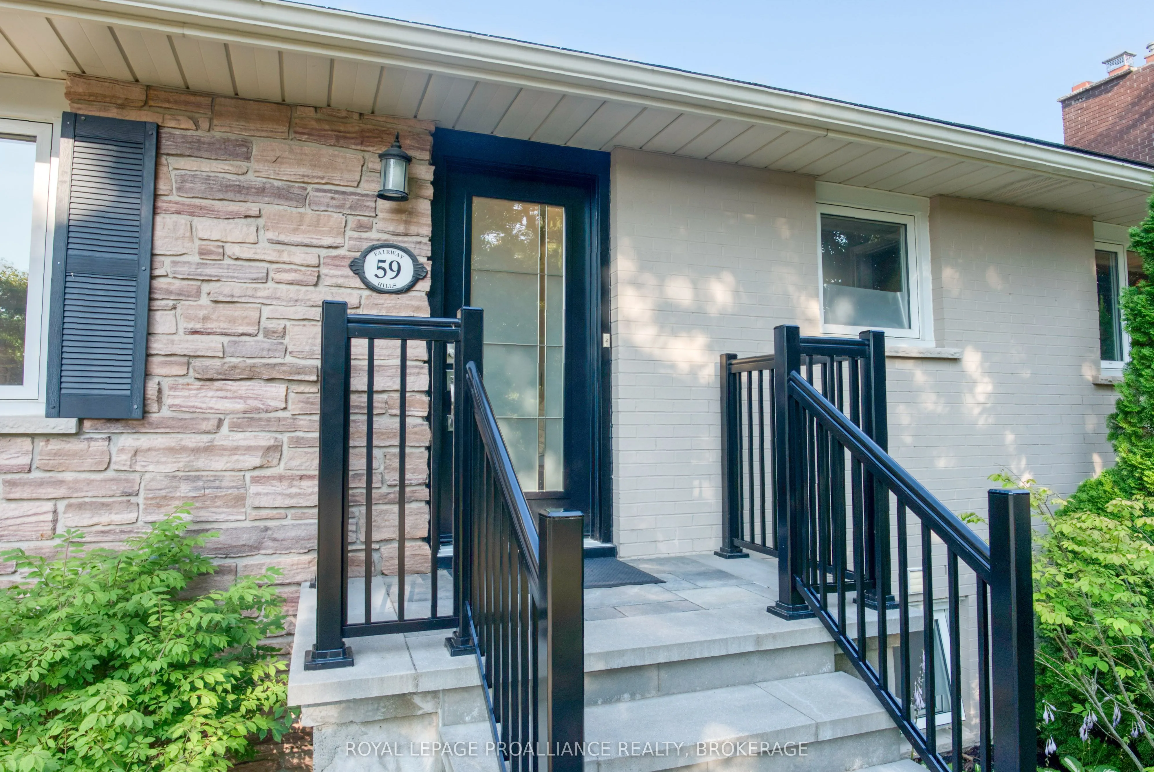 59 Fairway Hill Crescent