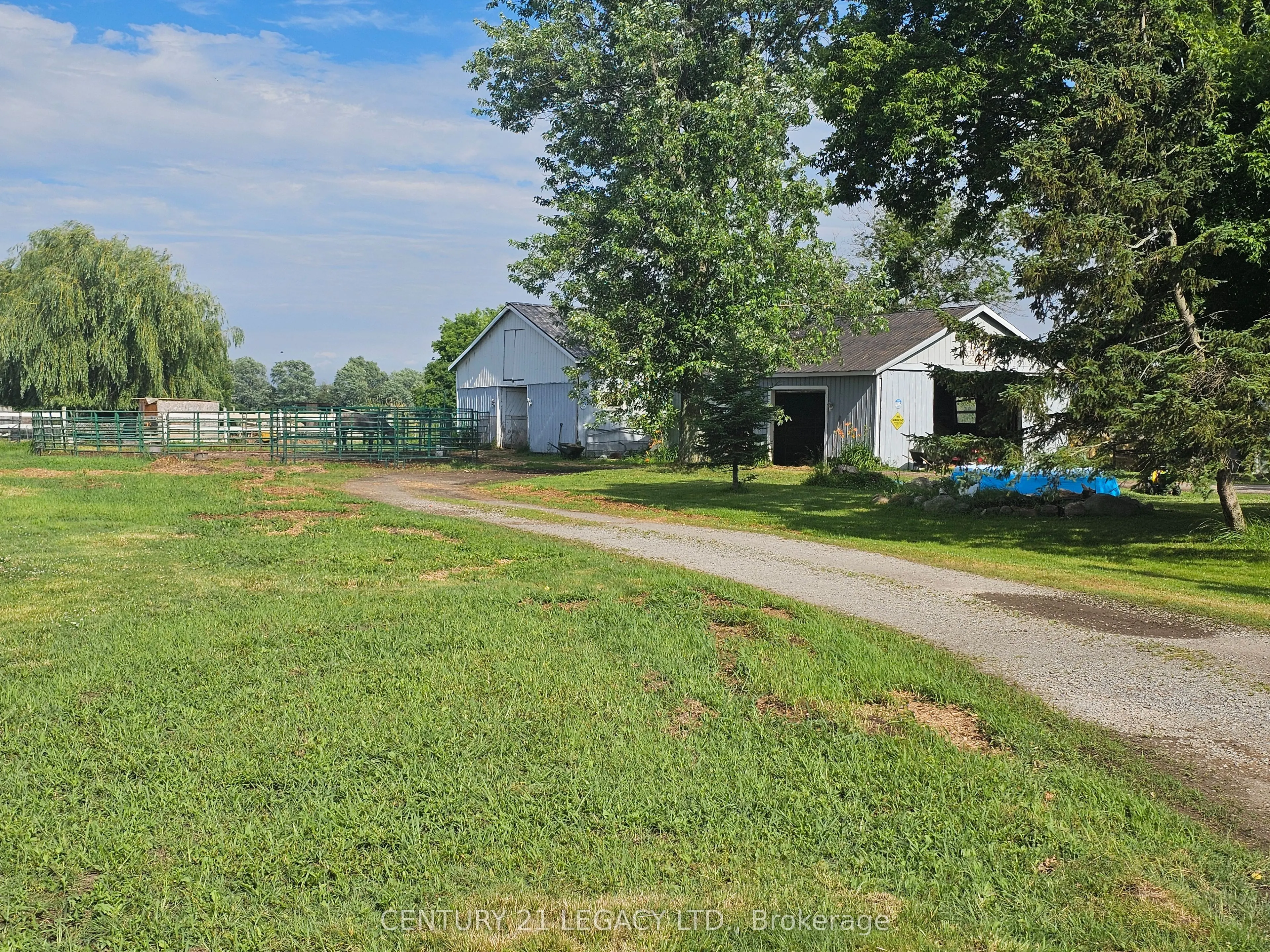 2569 BERTIE Road