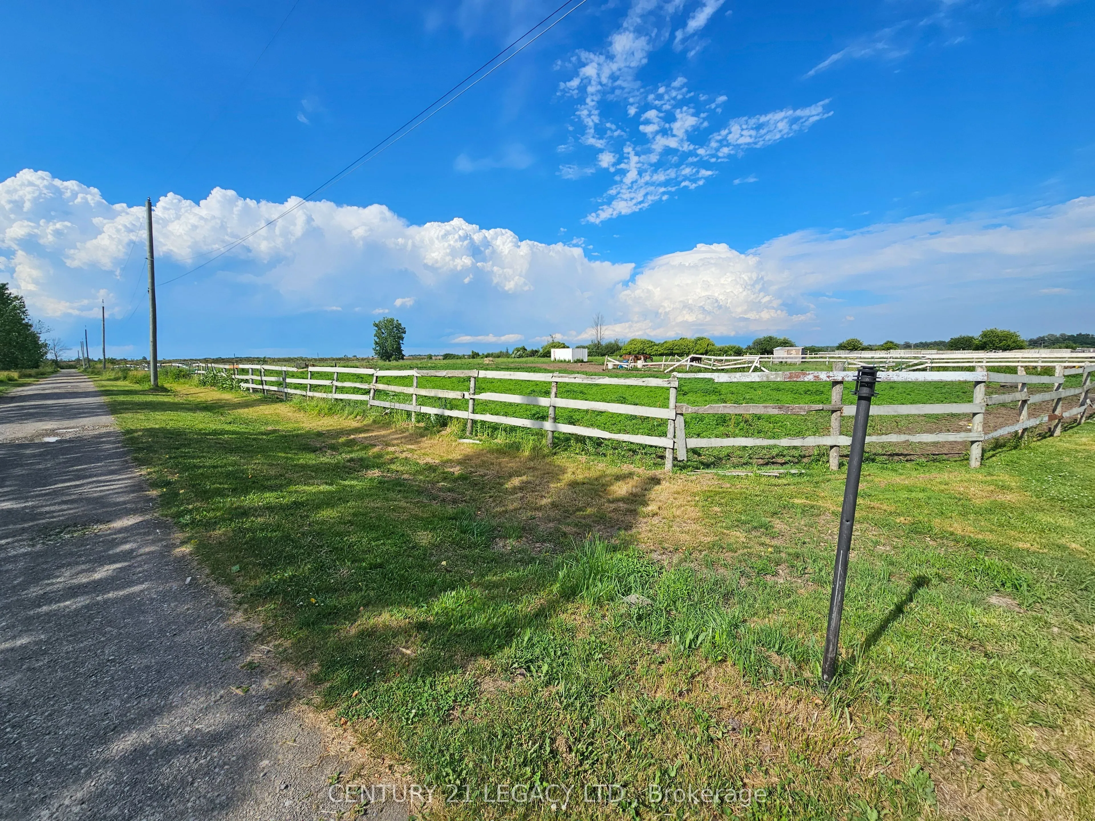 2569 BERTIE Road