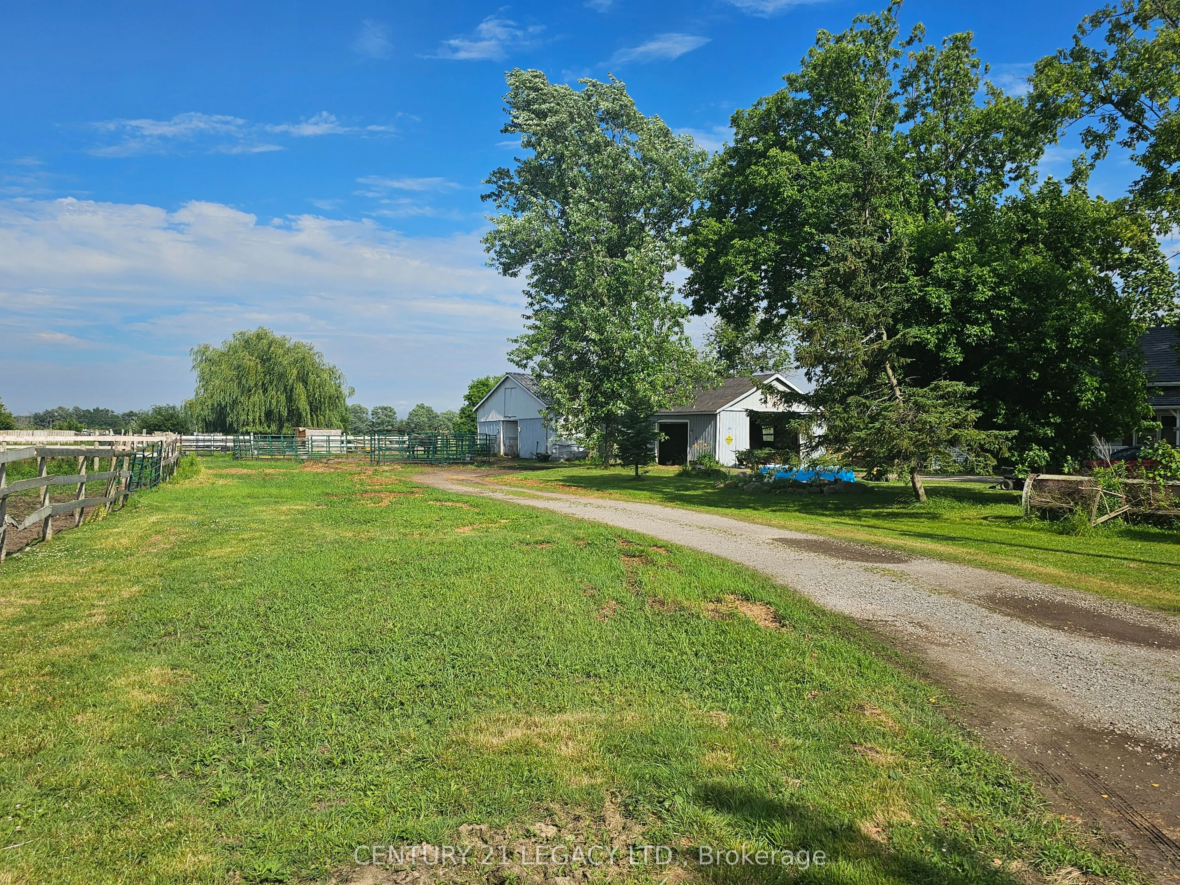 2569 BERTIE Road