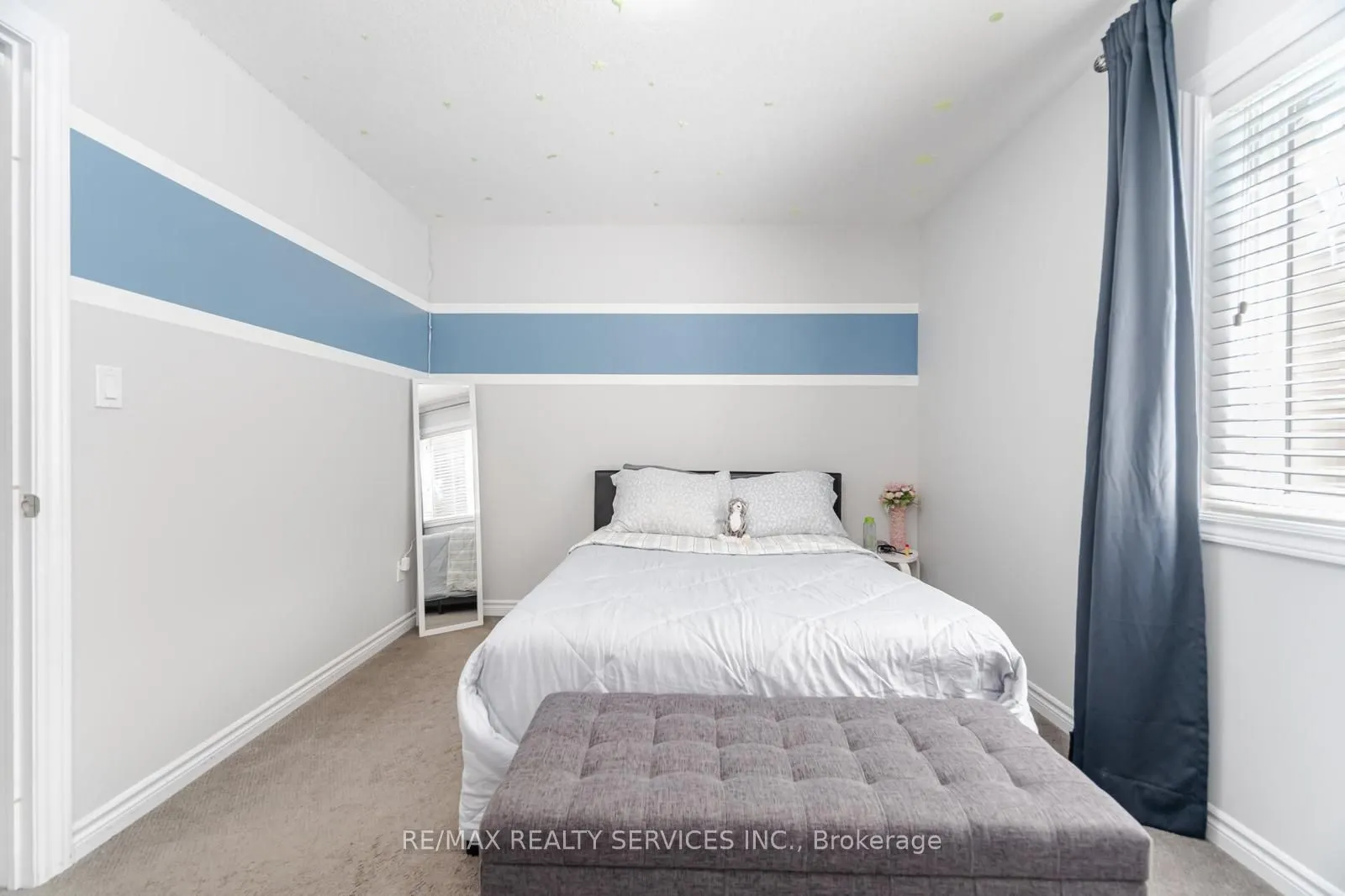 567 Starwood Drive