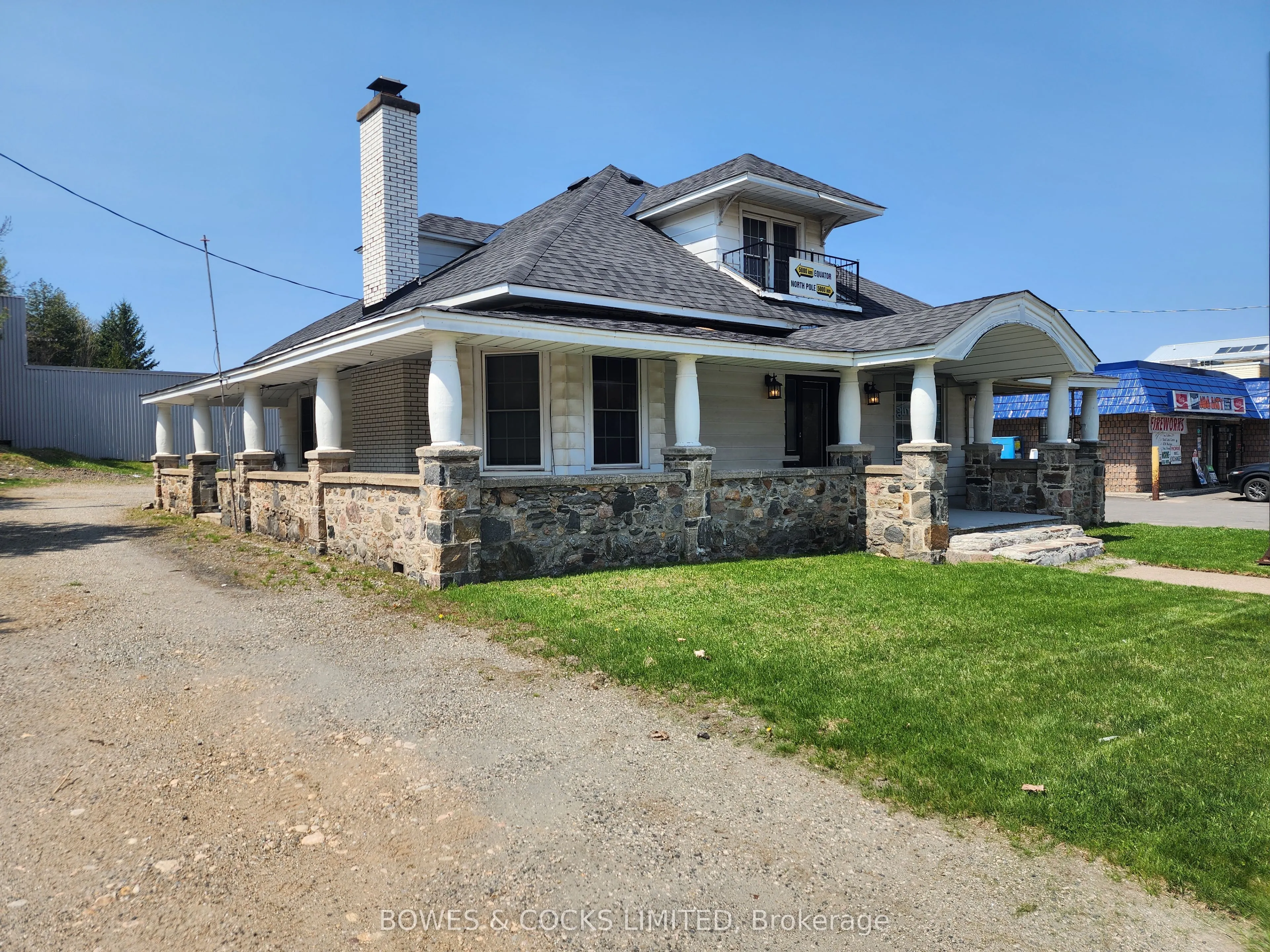 124 Maple Avenue