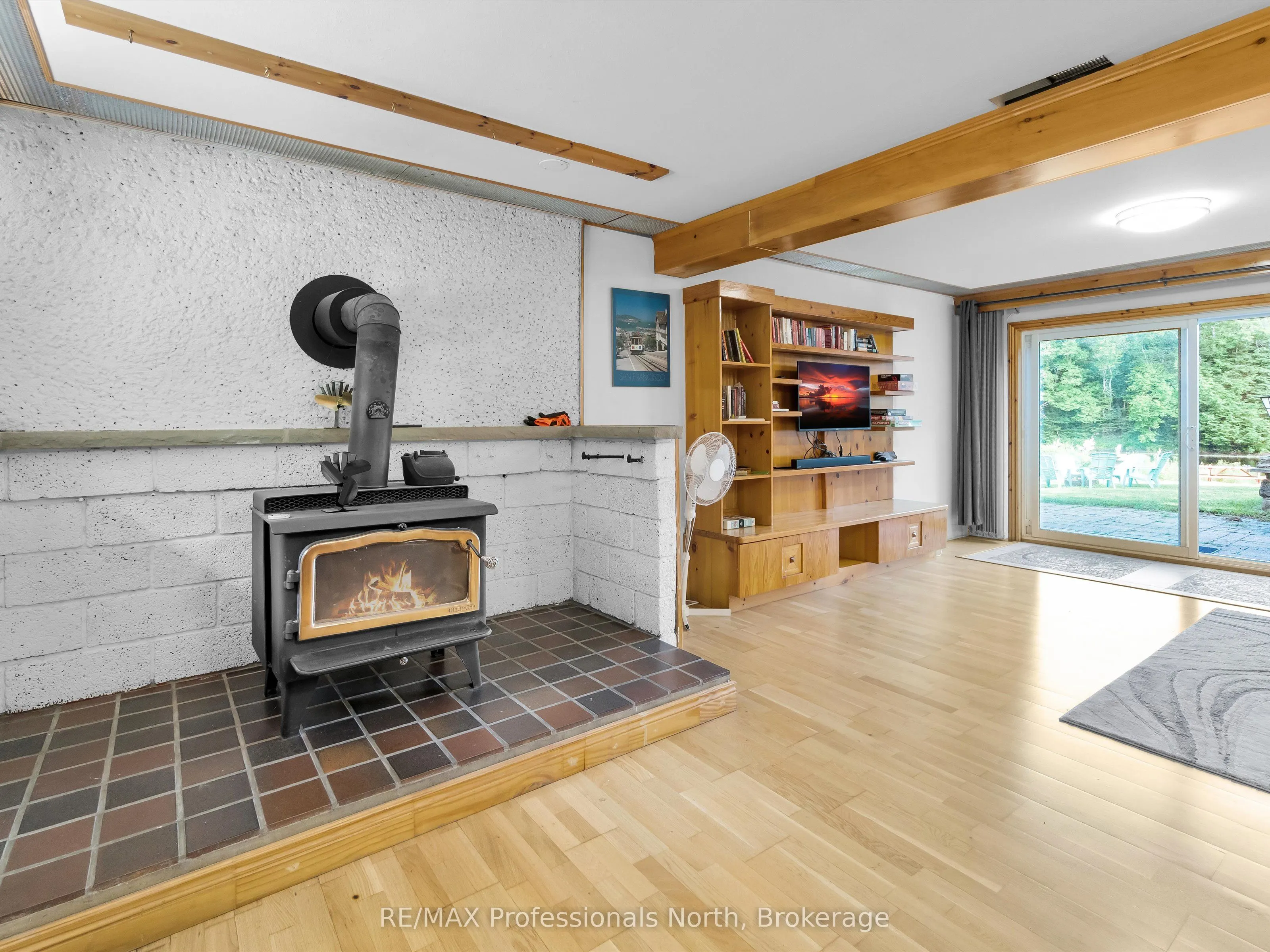 1375 Sherwood Forest Drive
