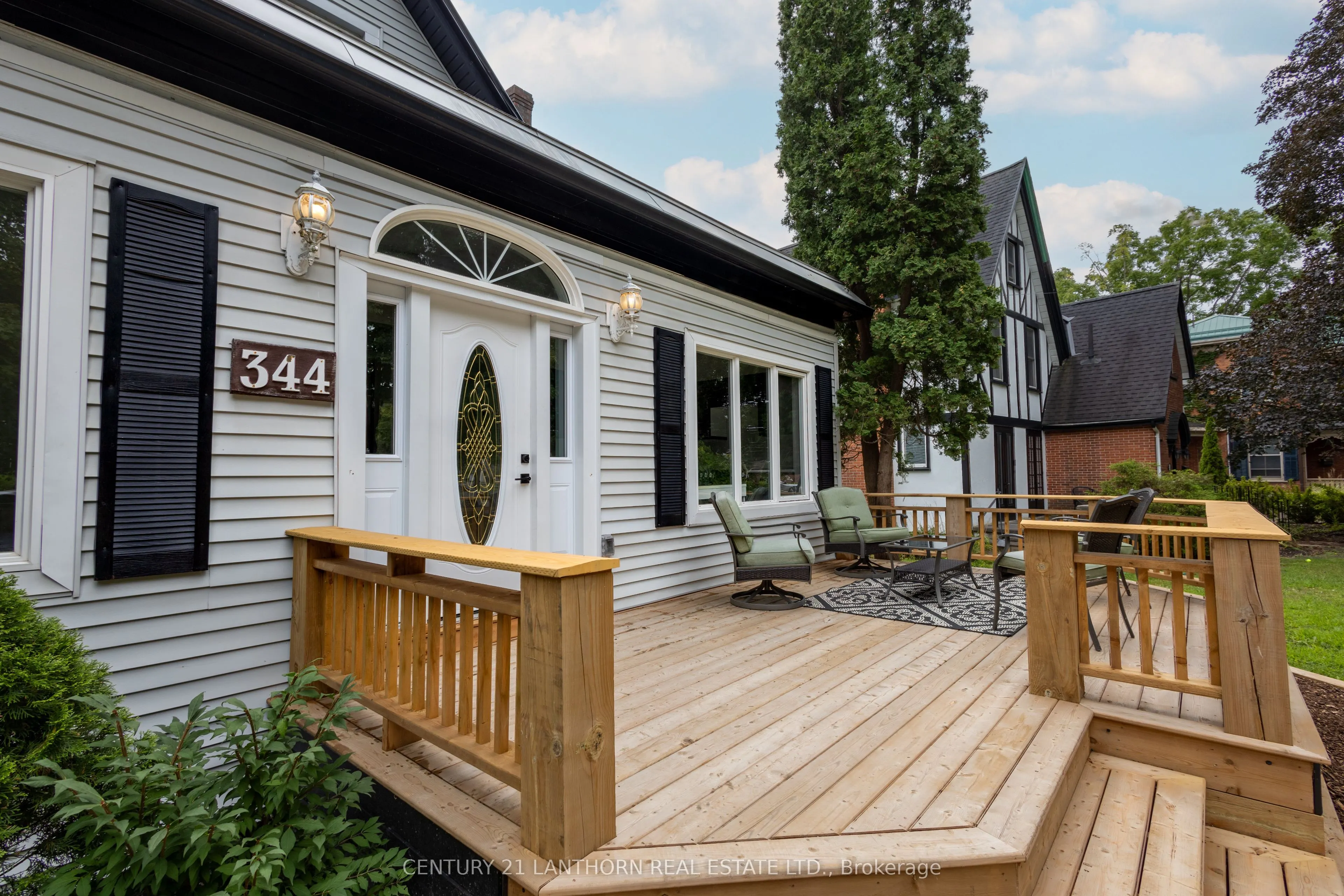 344 Picton Main Street
