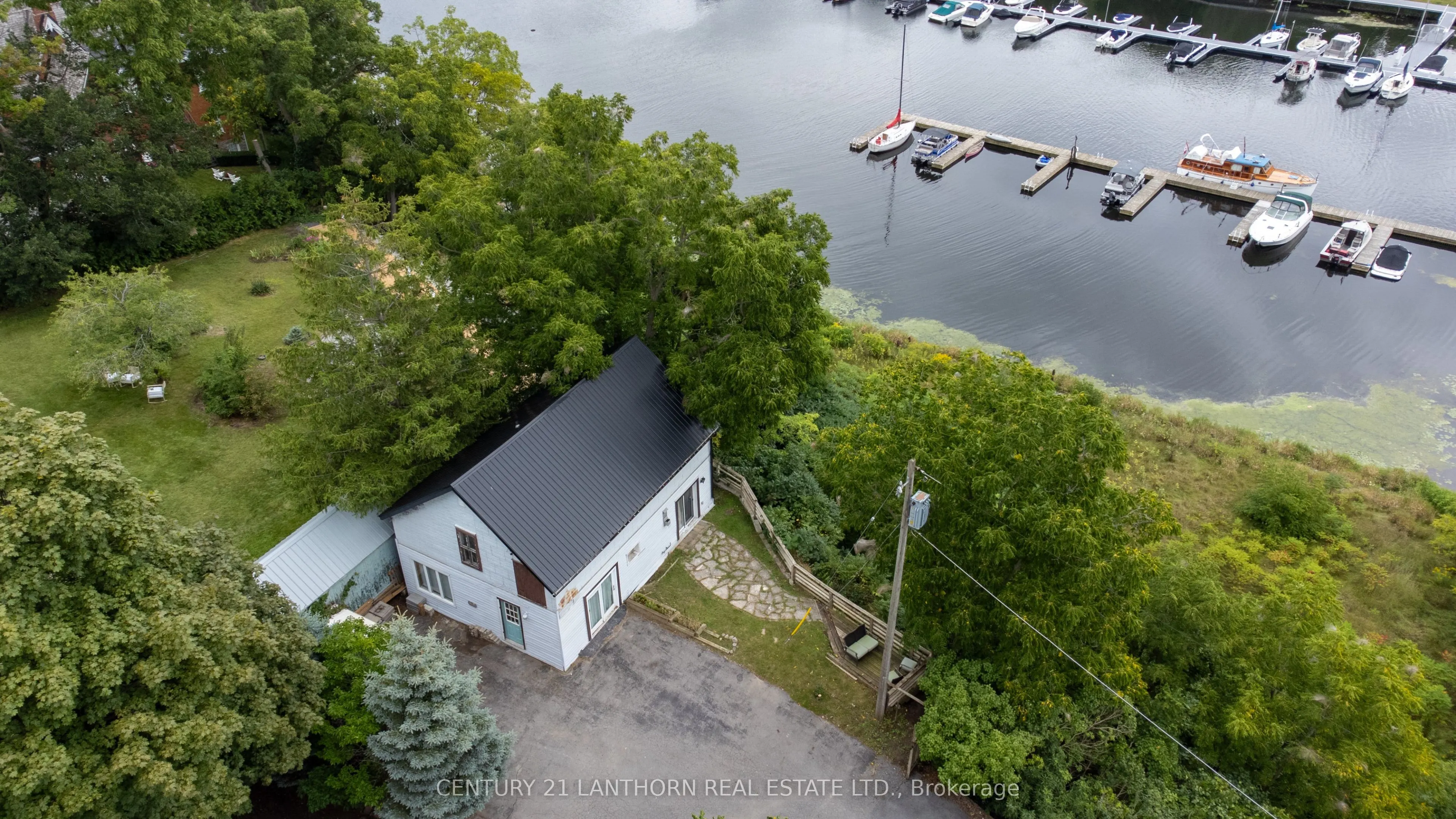 344 Picton Main Street