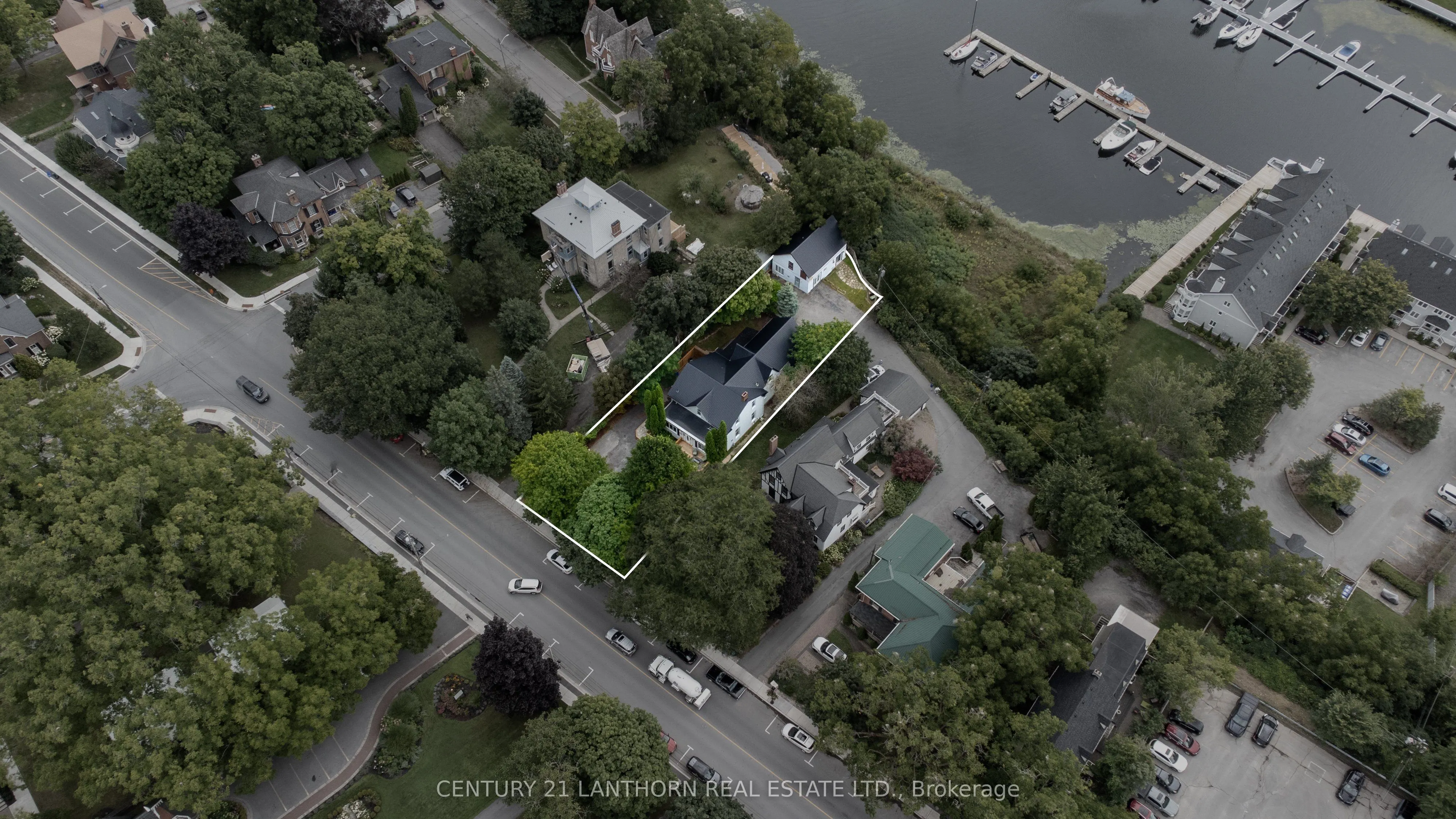344 Picton Main Street