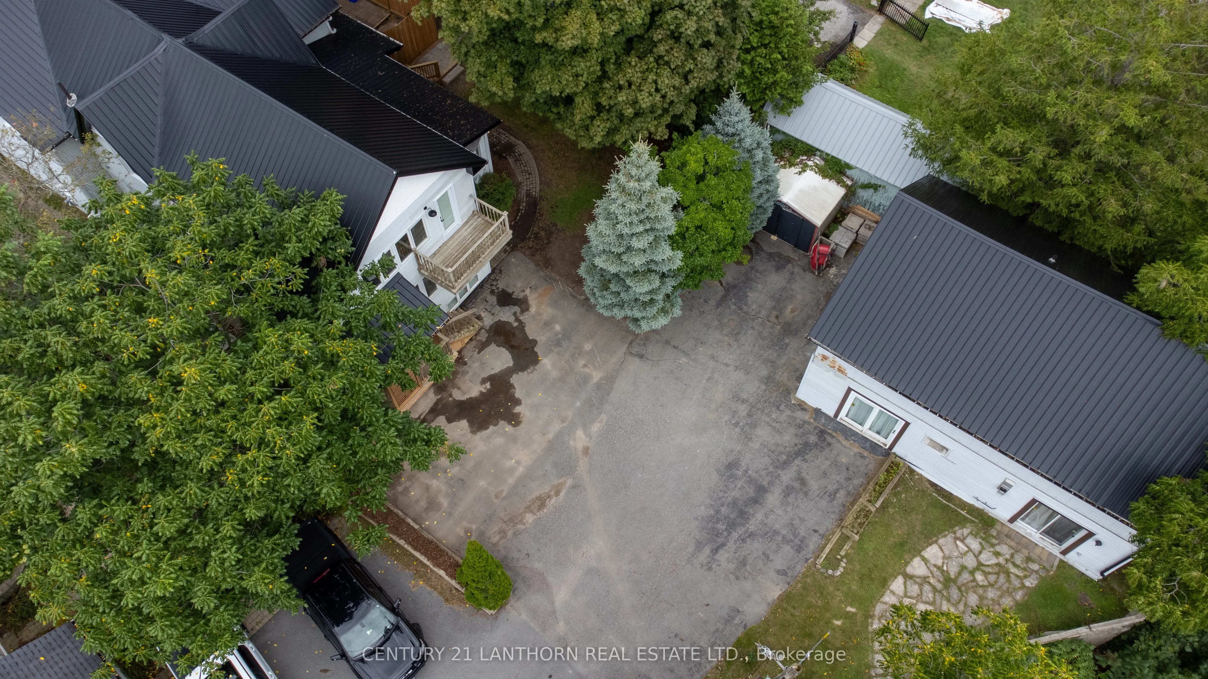 344 Picton Main Street