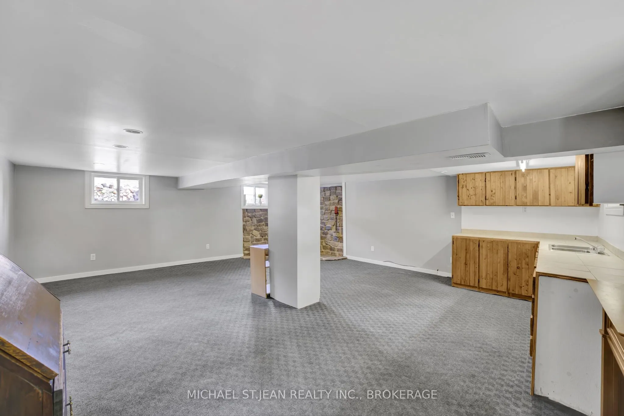 47 Worsley Road