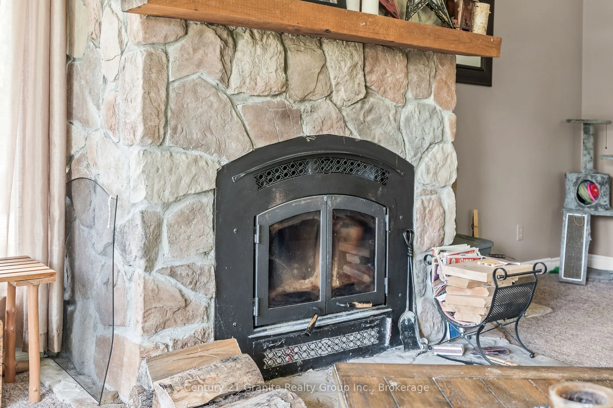 1037 Kernohan Farm Trail