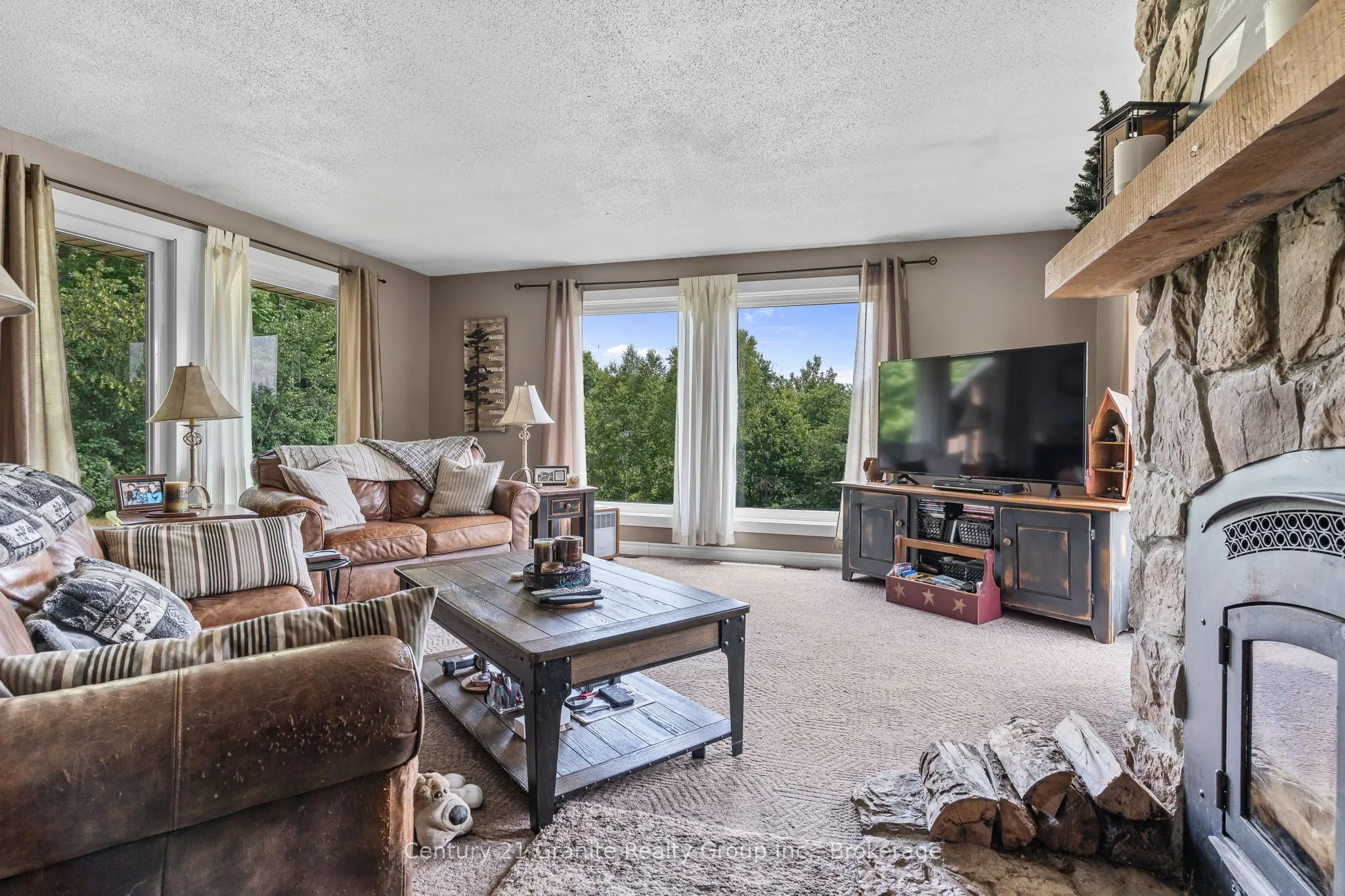 1037 Kernohan Farm Trail