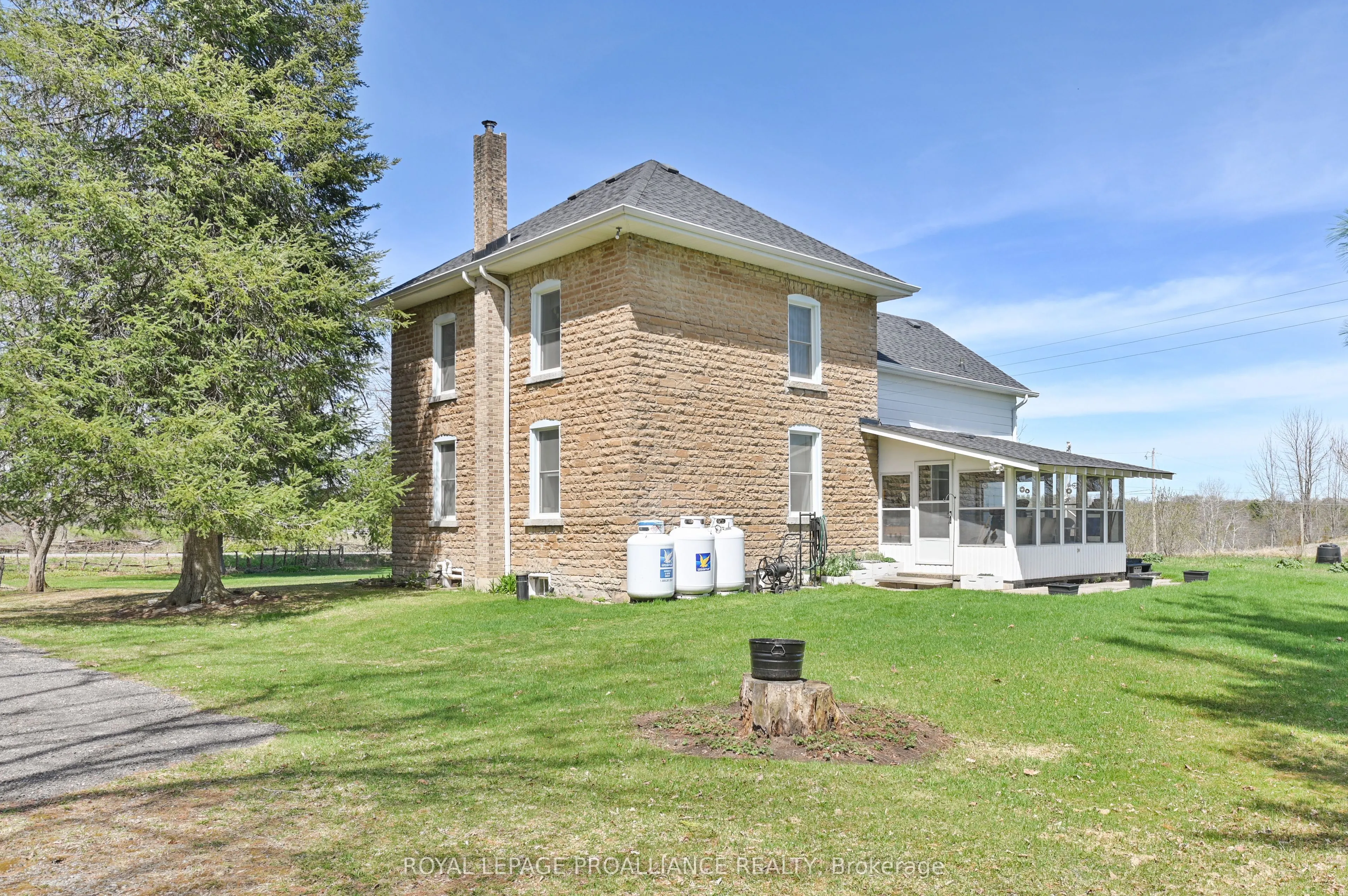 39 Palmateer Road