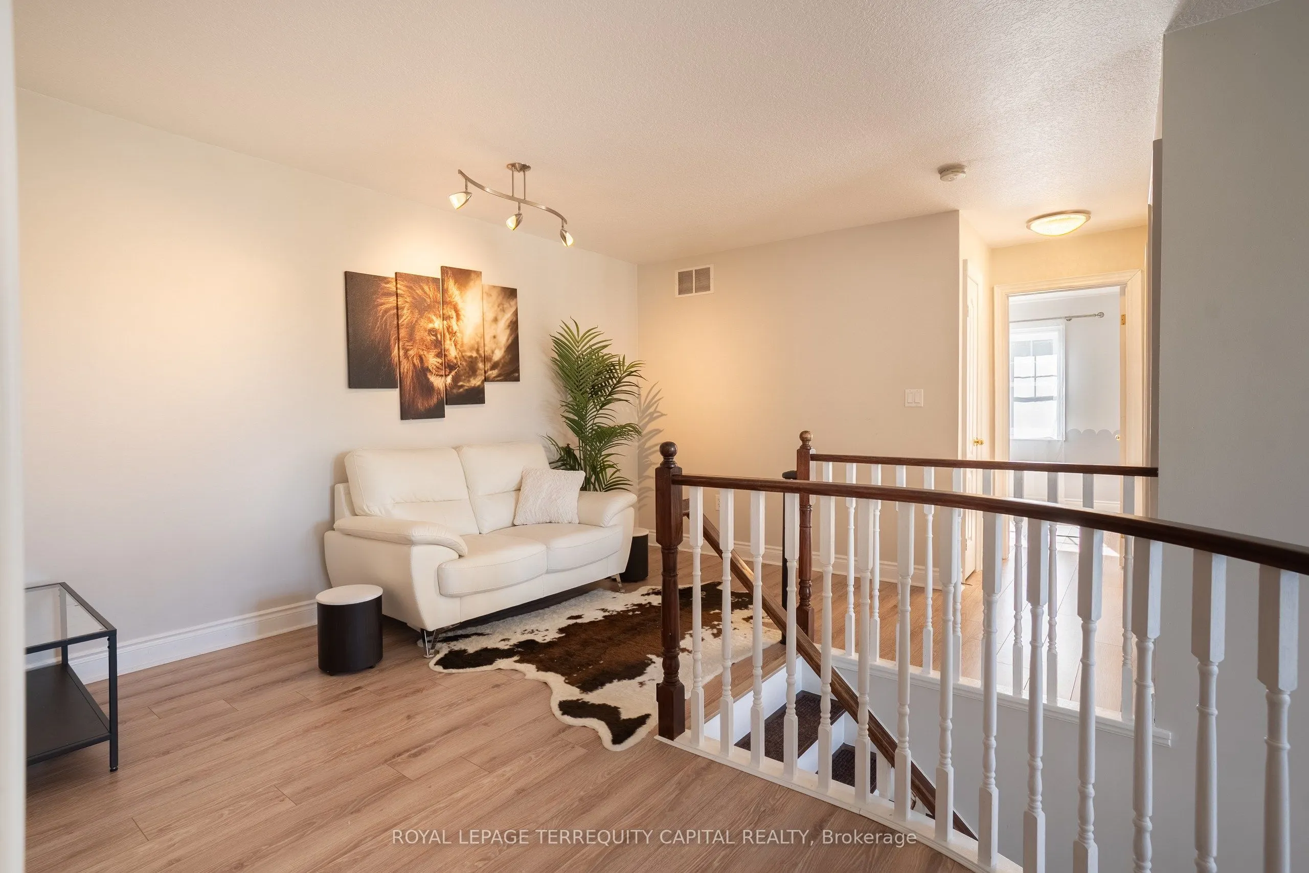 31 Sunvale Place, #25
