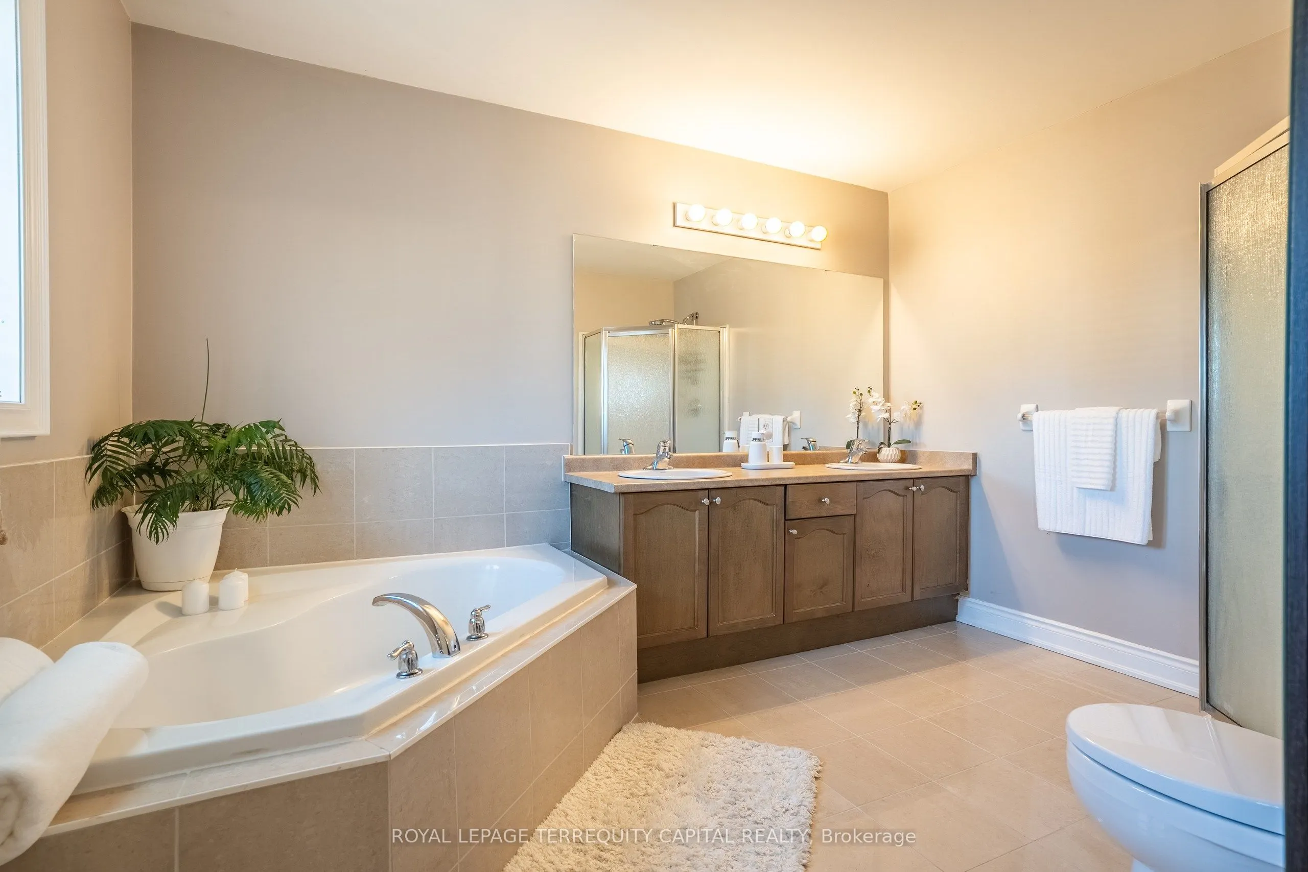31 Sunvale Place, #25