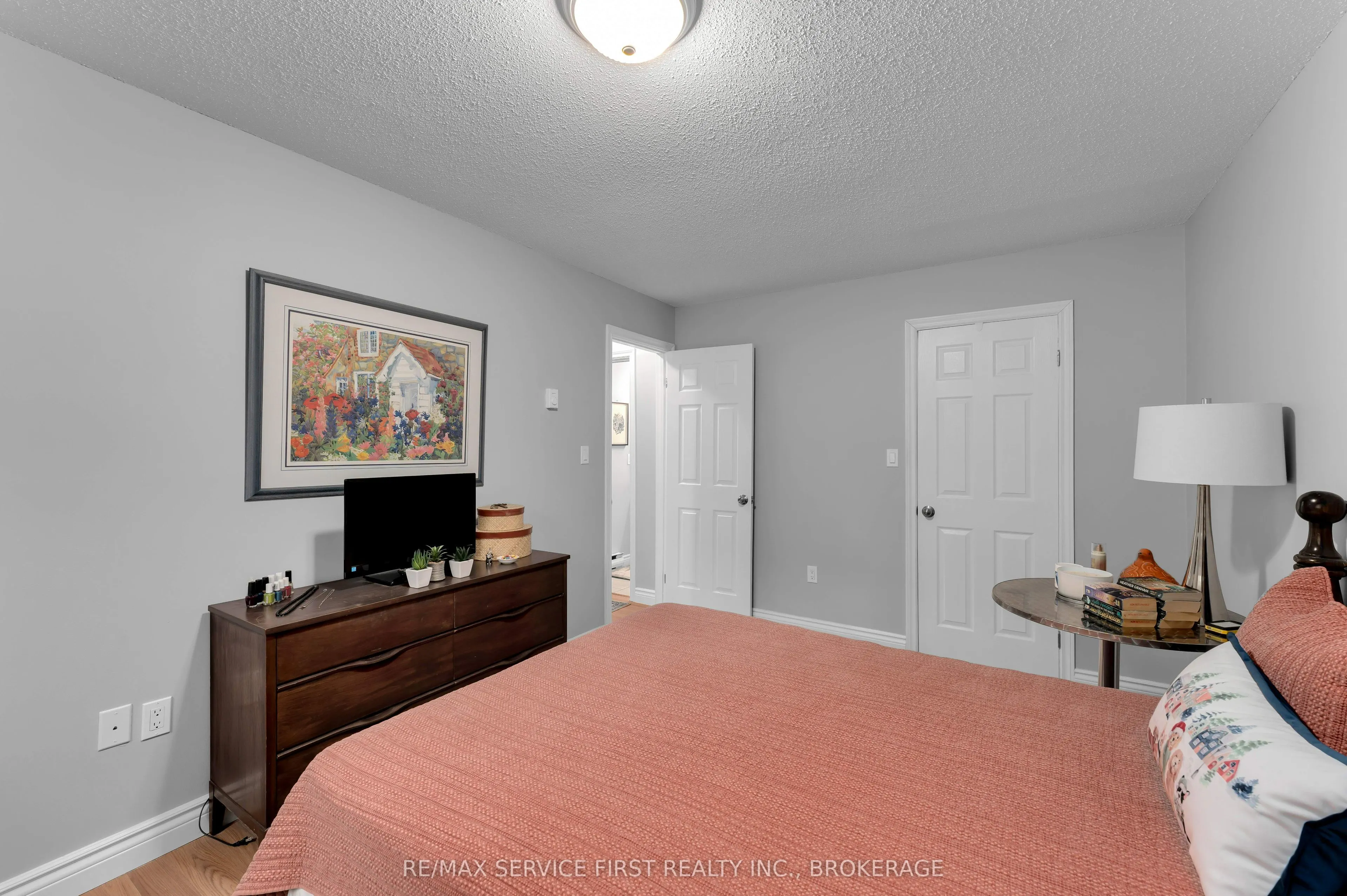 1010 Pembridge Crescent, #103
