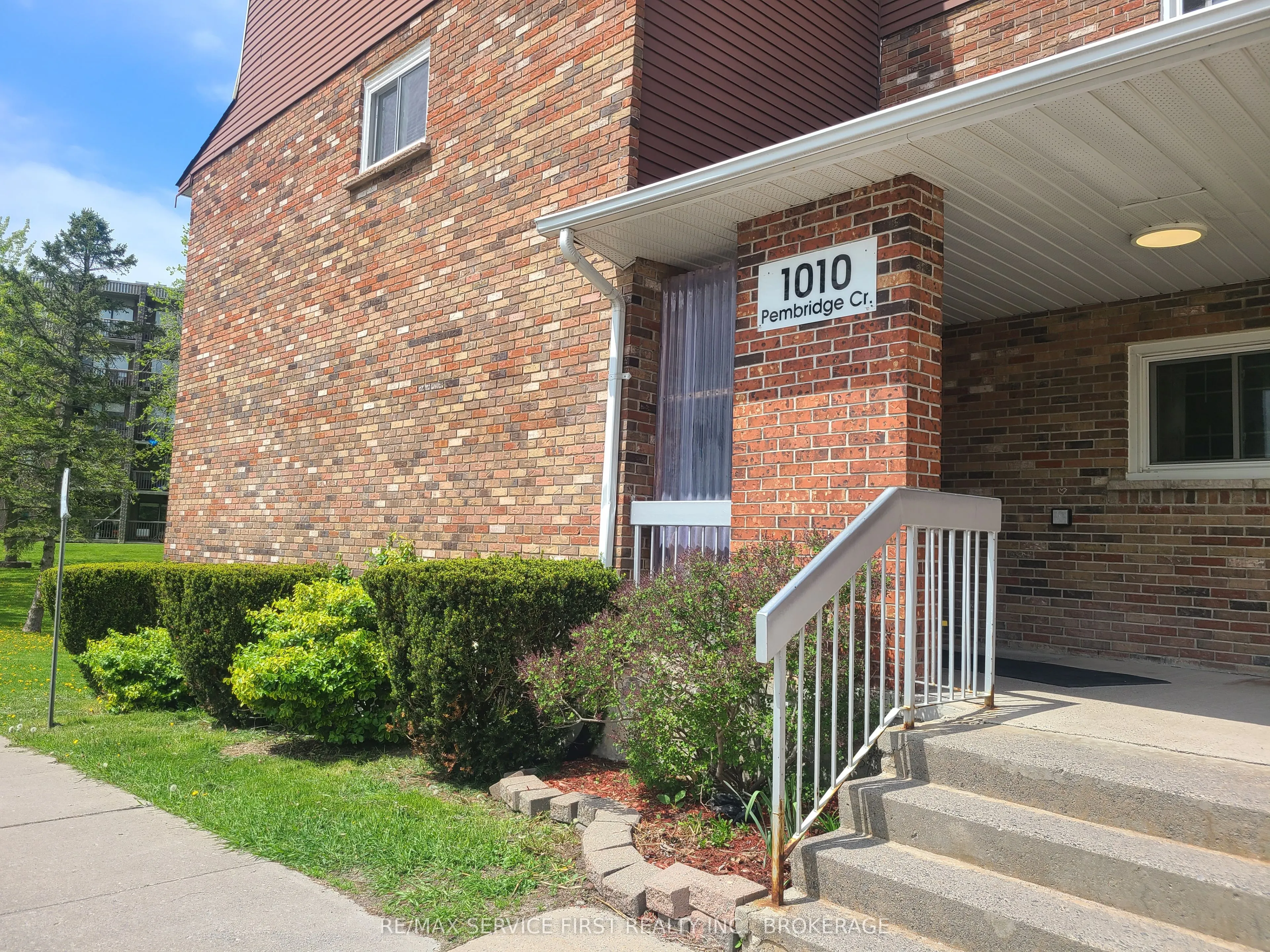 1010 Pembridge Crescent, #103