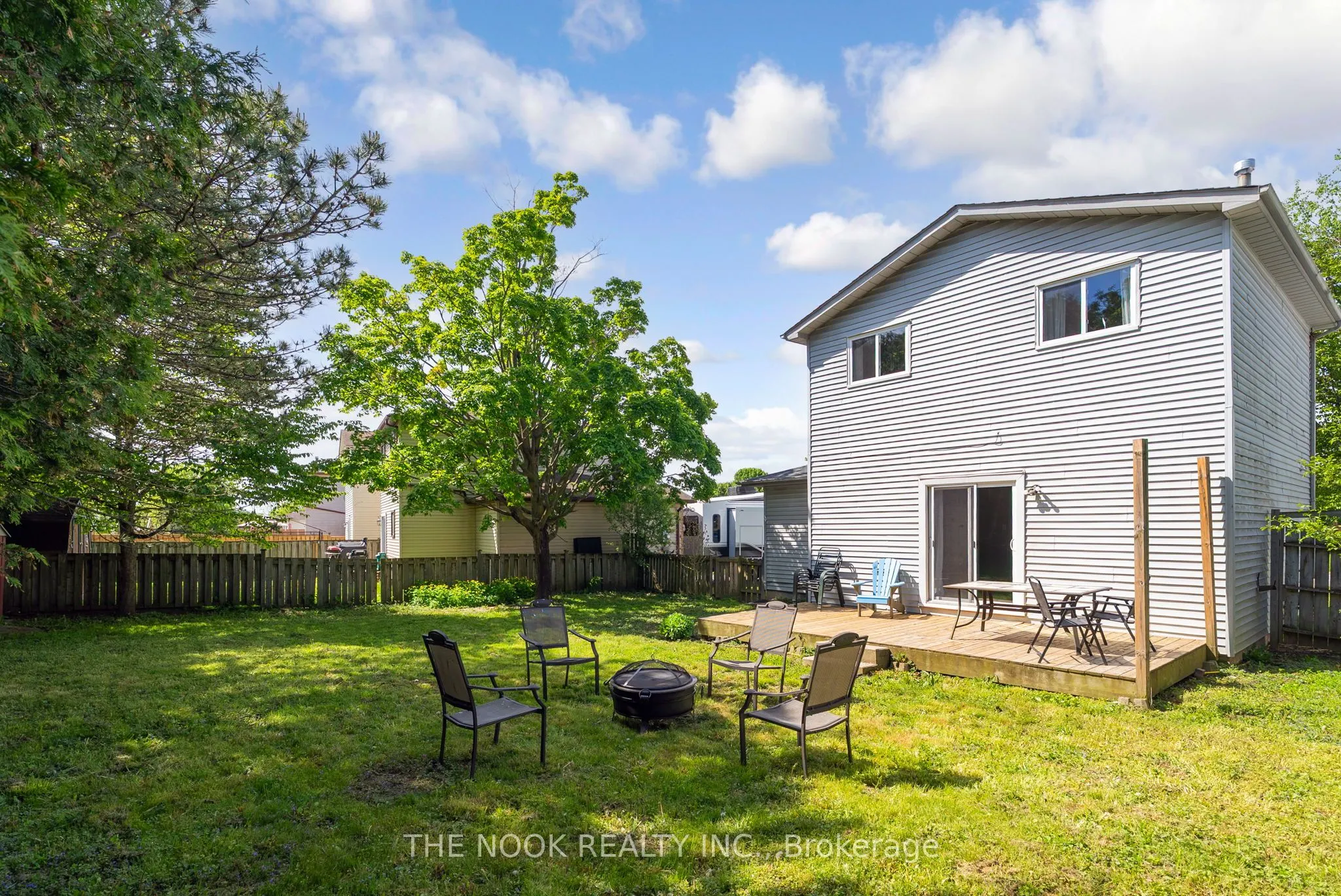136 Peacock Boulevard