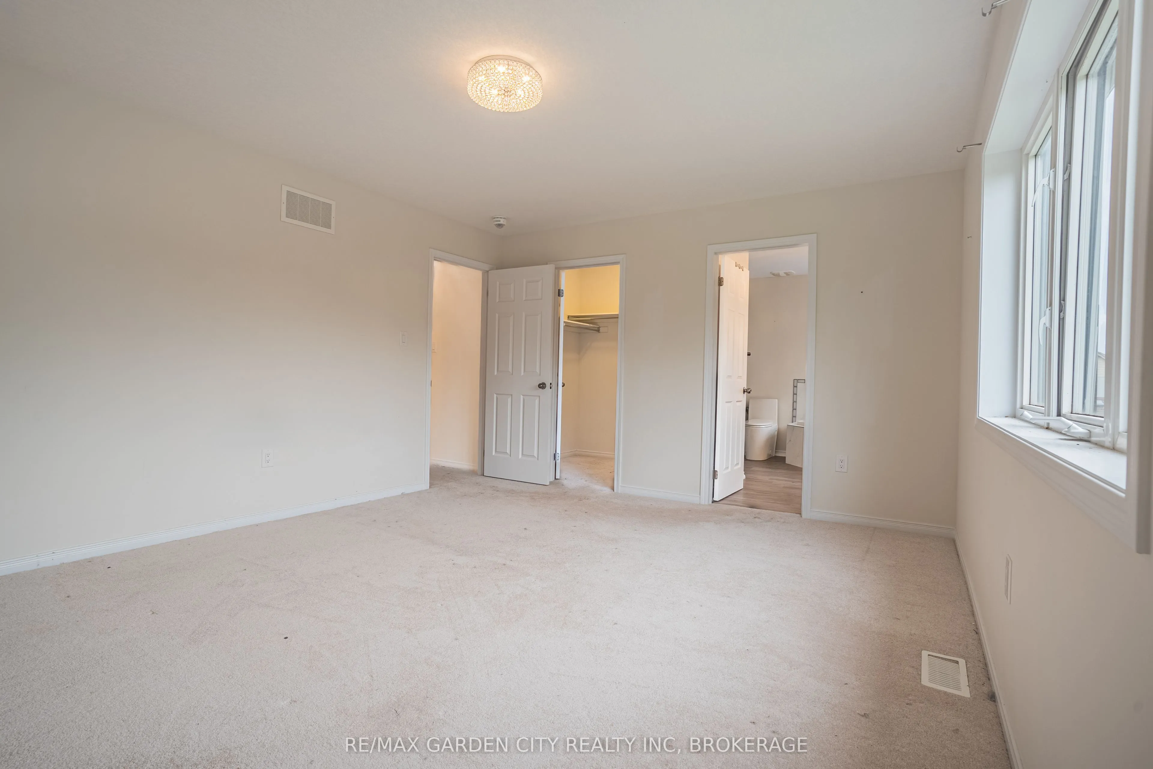 7993 Hackberry Trail