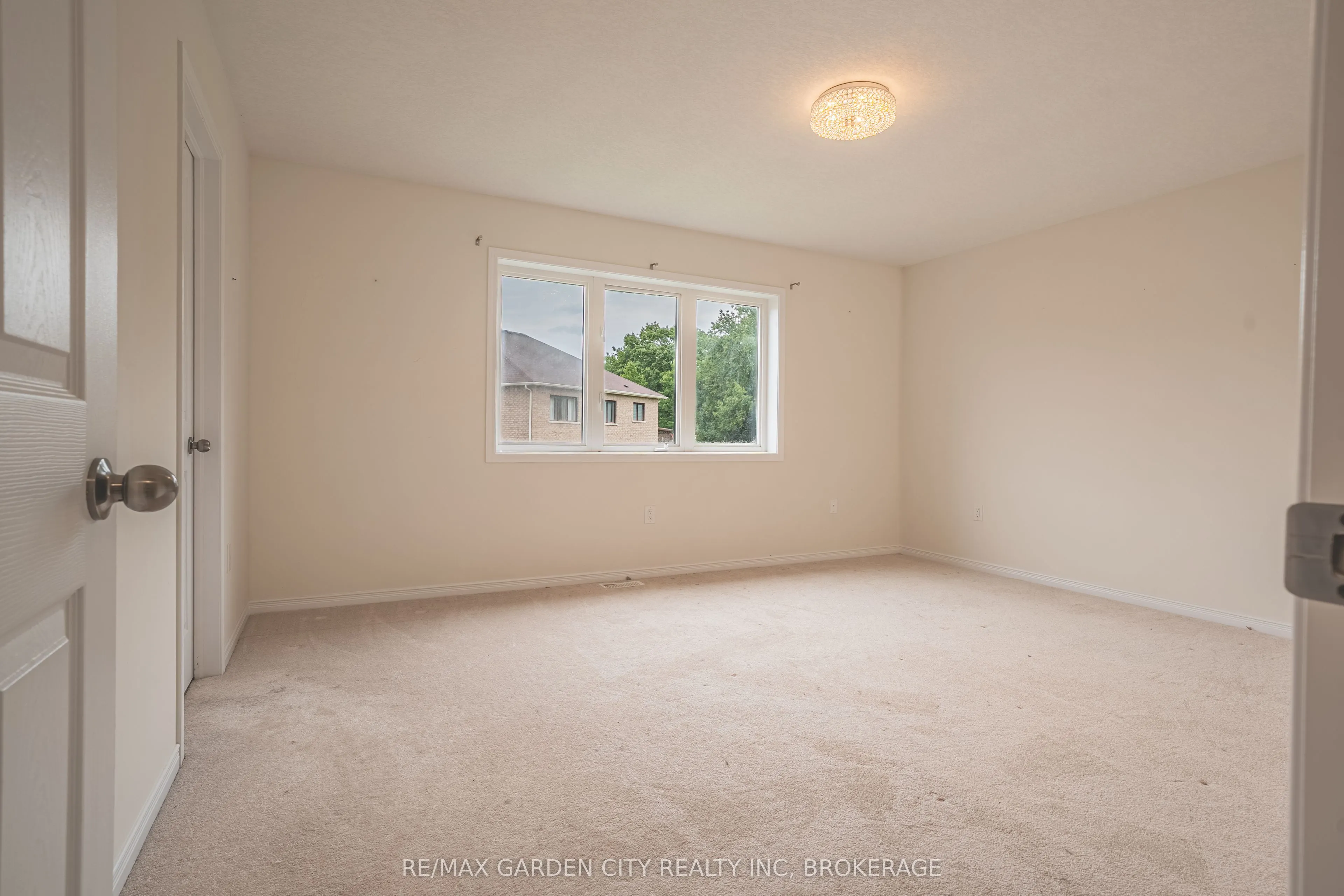 7993 Hackberry Trail