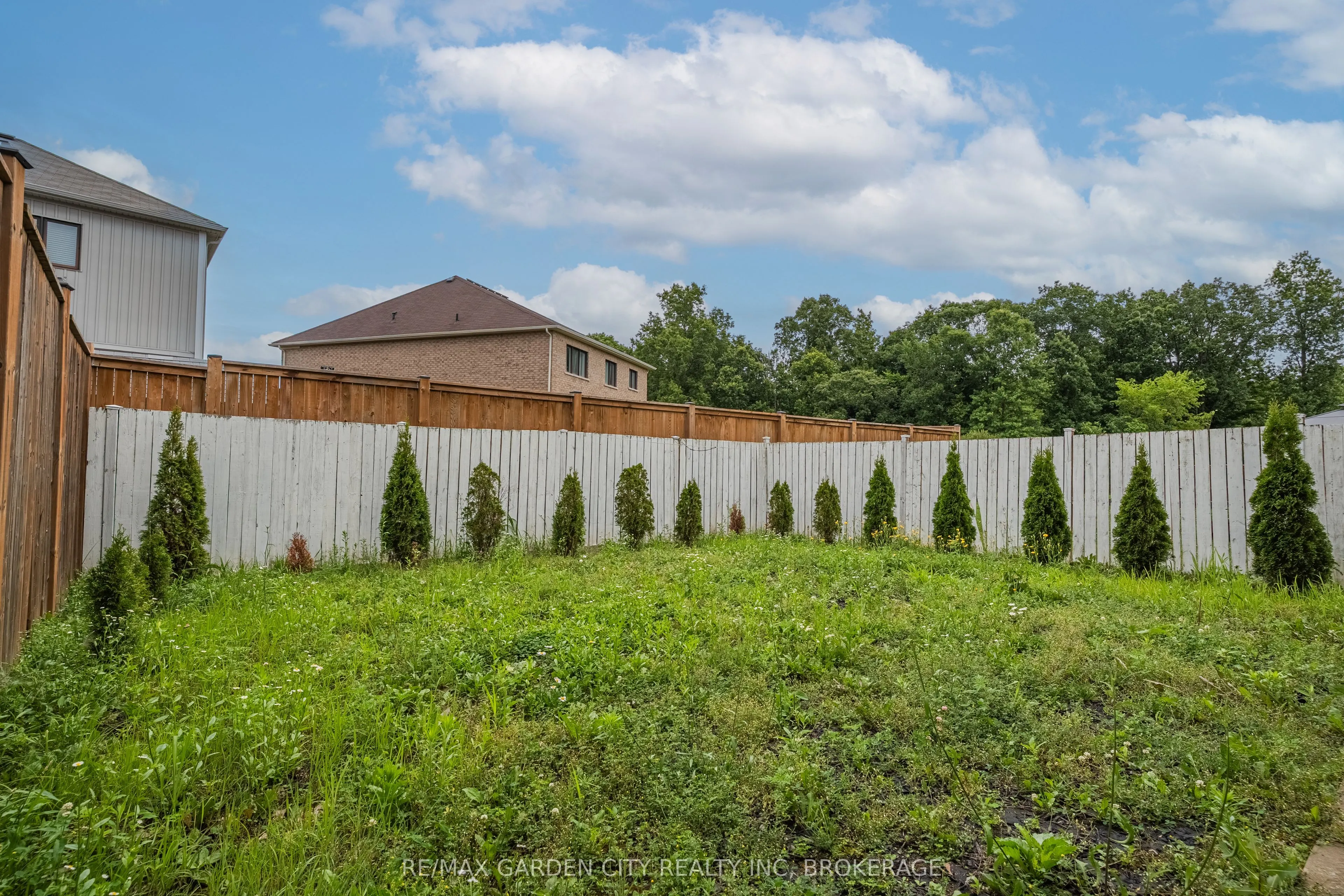 7993 Hackberry Trail