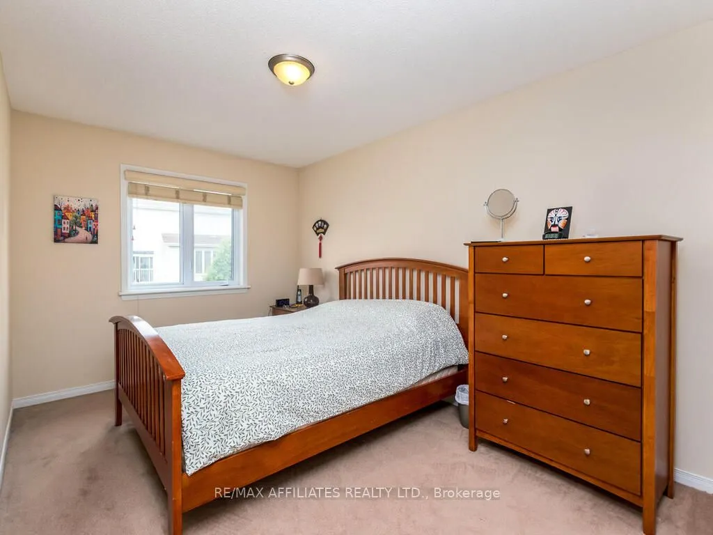 252 Badgeley Avenue