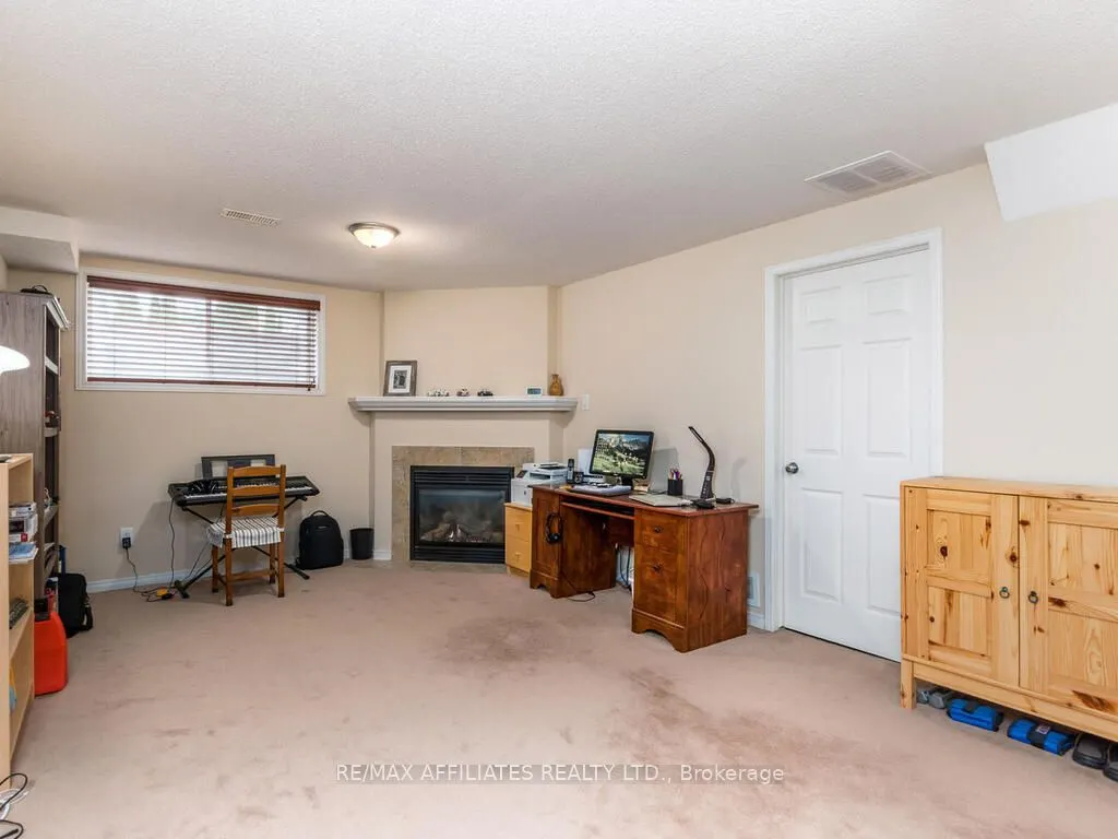 252 Badgeley Avenue